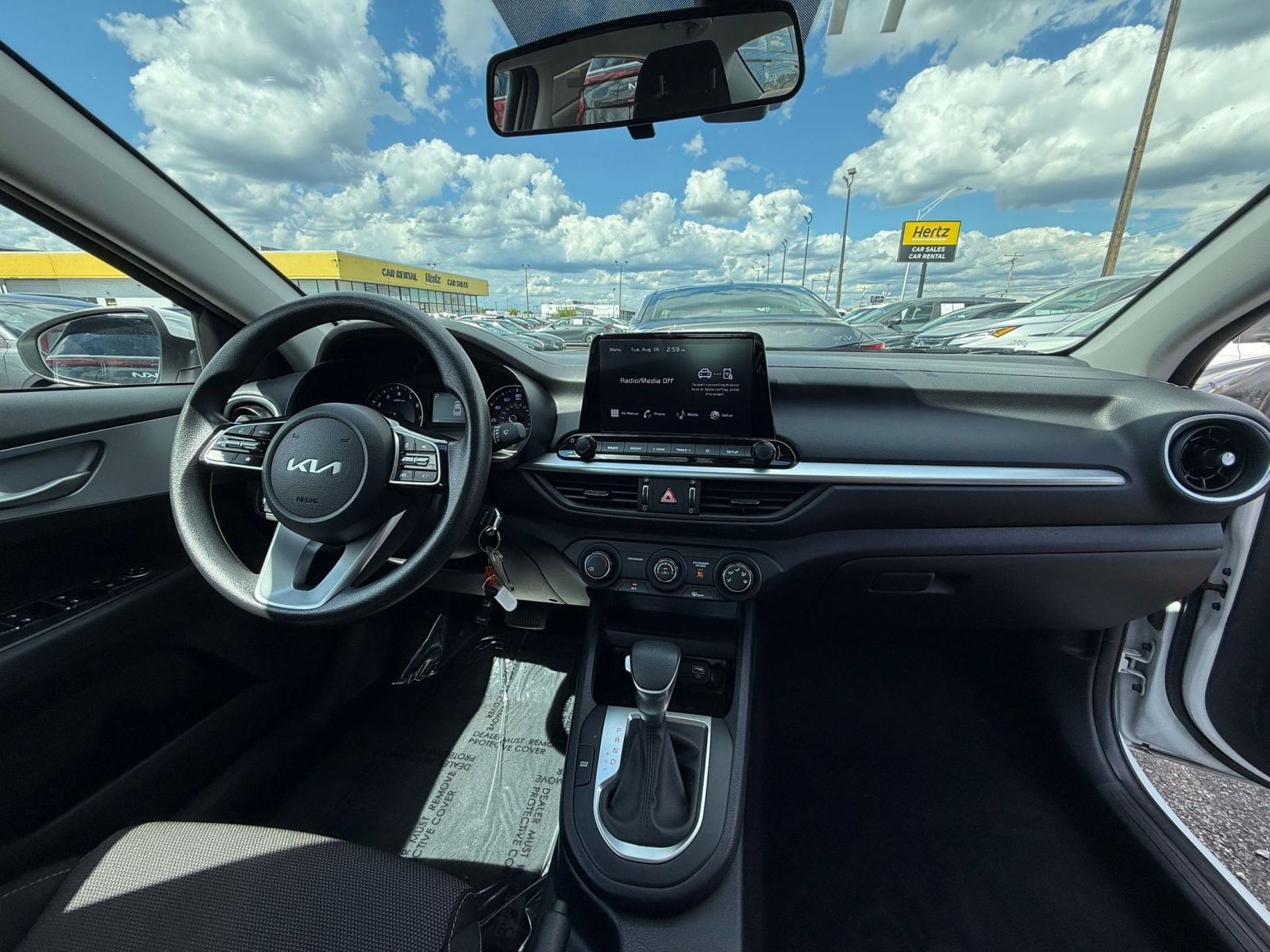 Thumbnail: 2024 Kia Forte - 31