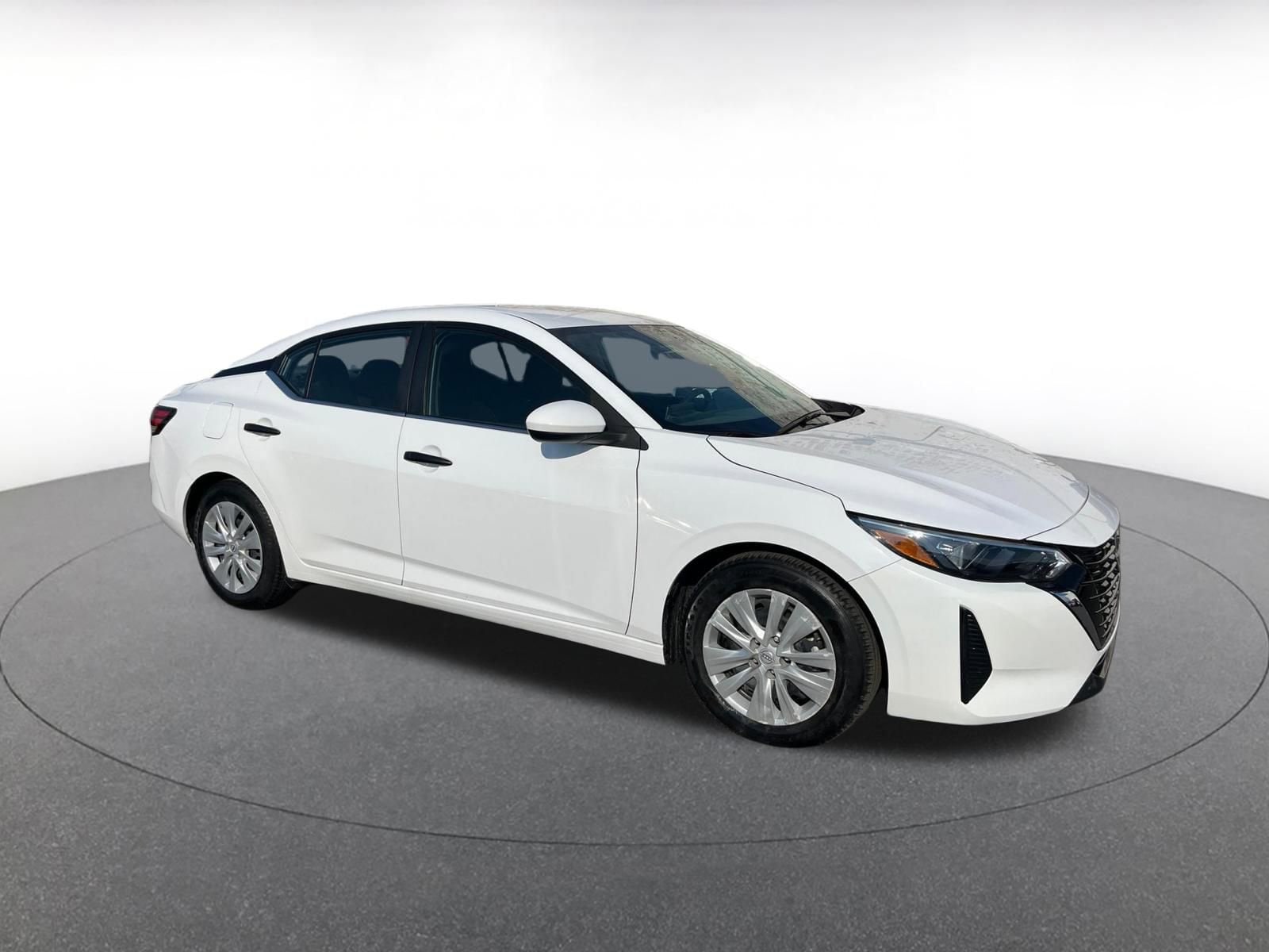 Thumbnail: 2025 Nissan Sentra - 1