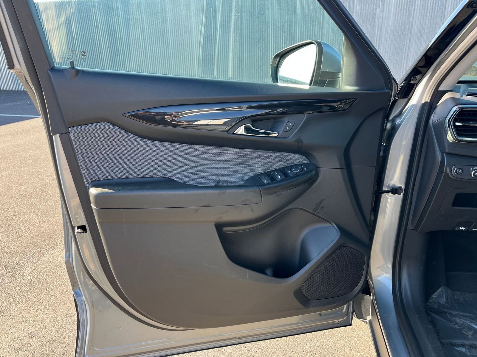 Thumbnail: 2025 Chevrolet TrailBlazer - 20