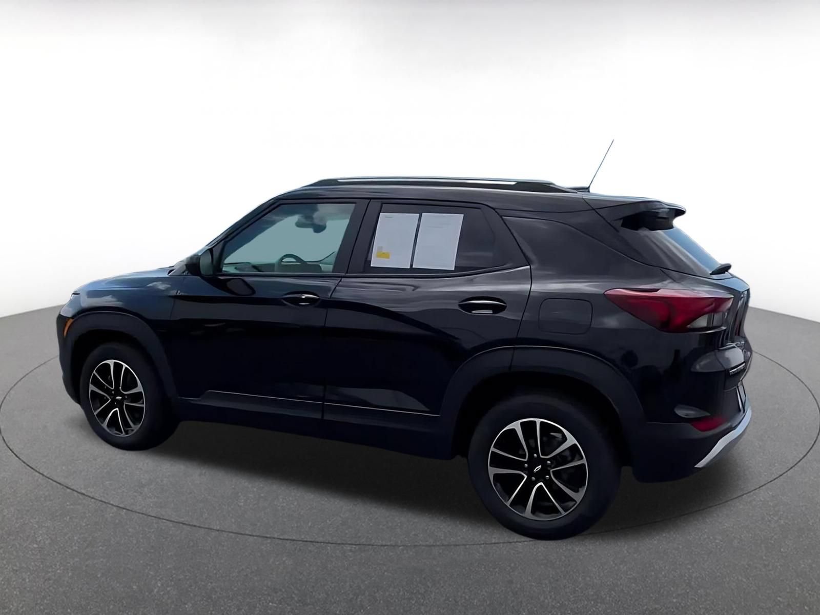 Thumbnail: 2025 Chevrolet TrailBlazer - 10