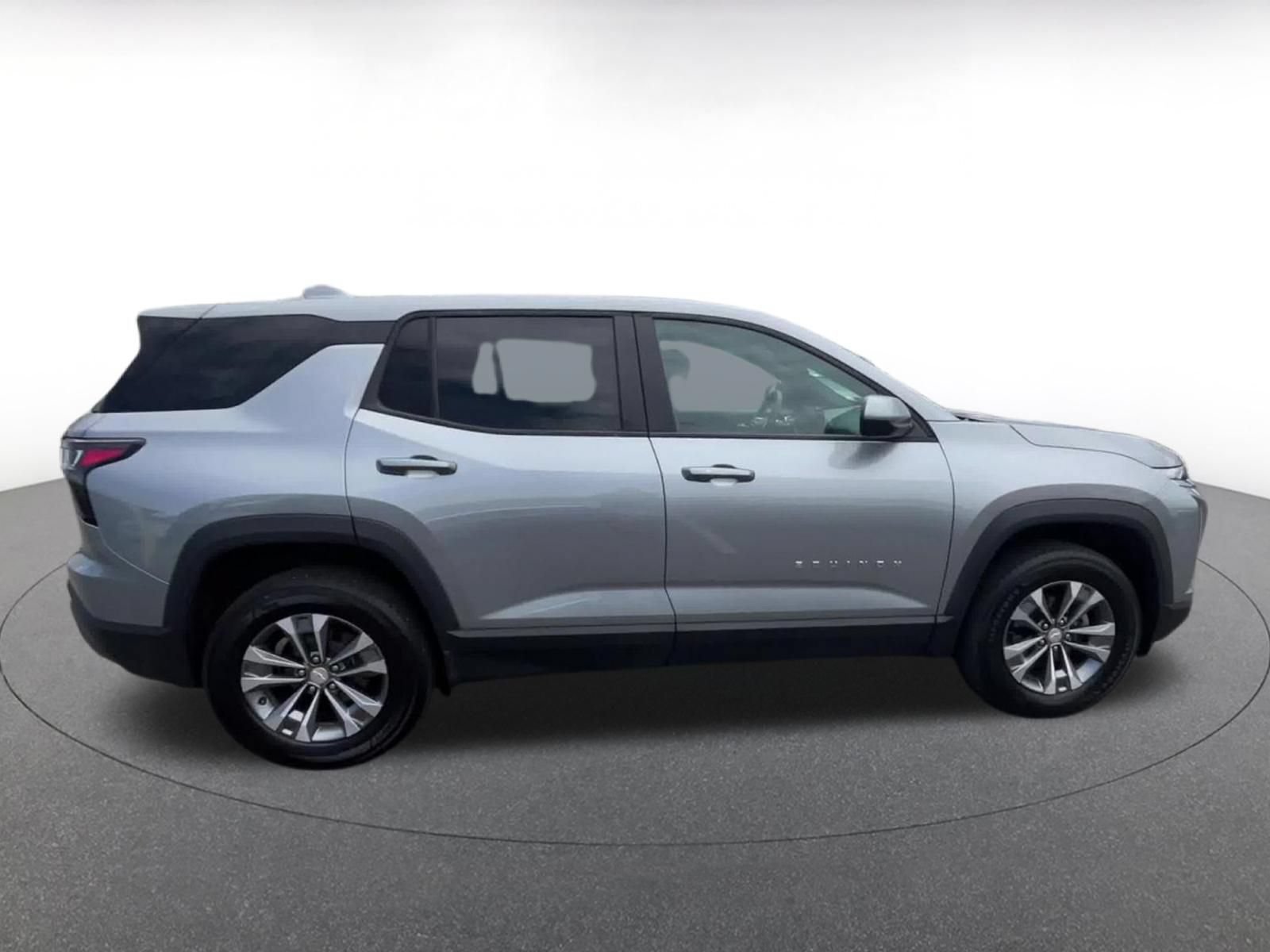 Thumbnail: 2025 Chevrolet Equinox - 15