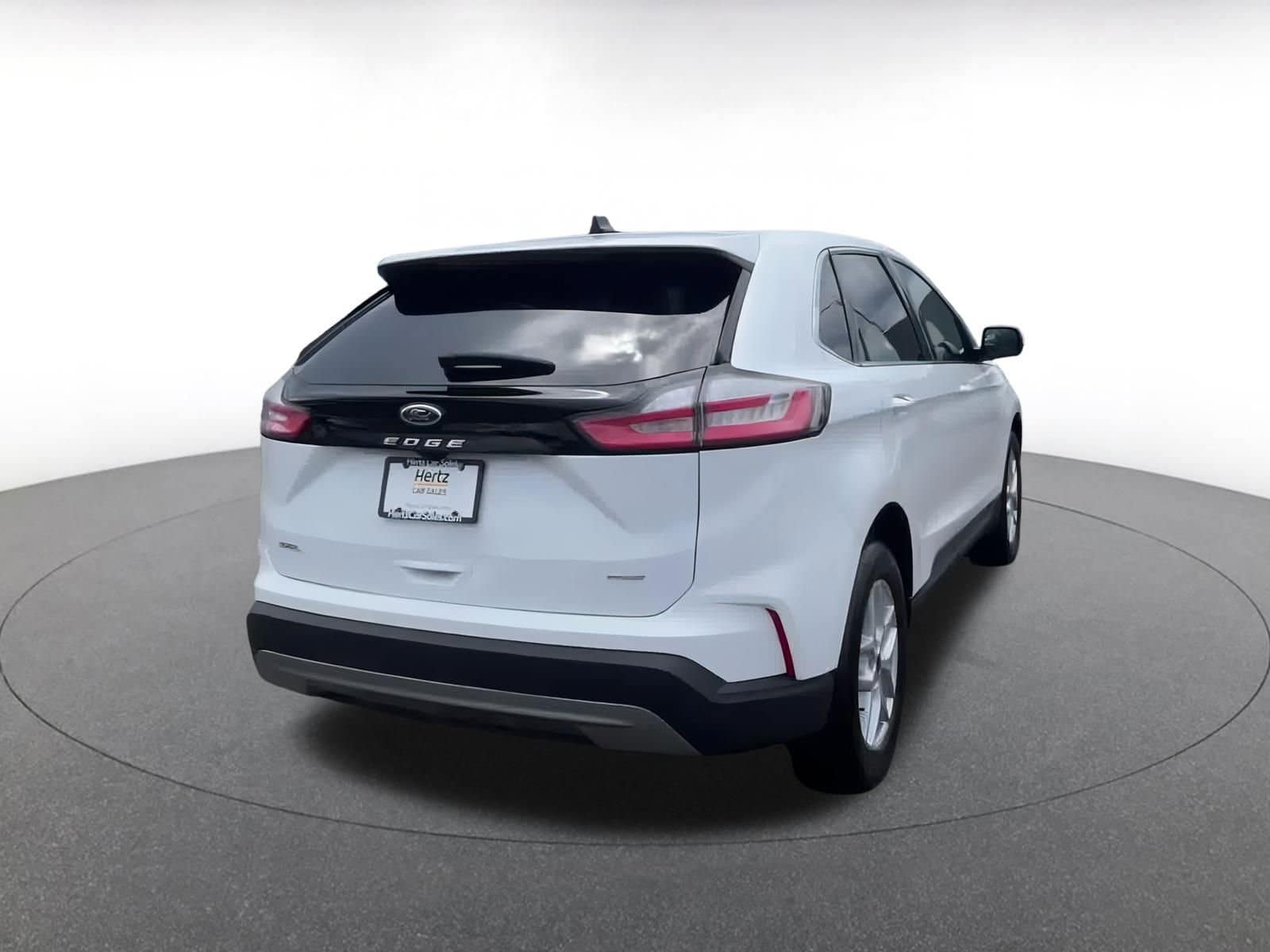 Thumbnail: 2023 Ford Edge - 13
