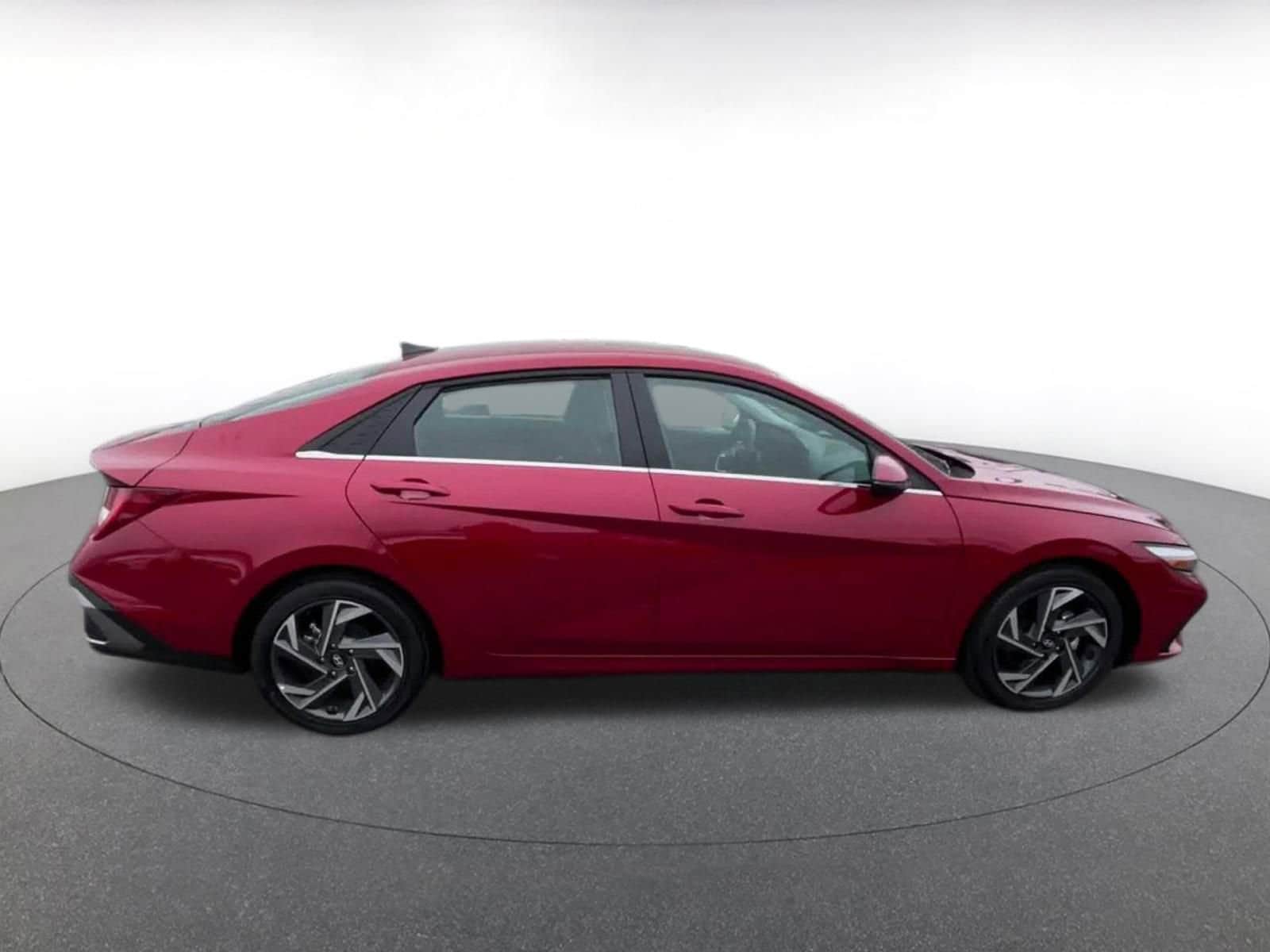 Thumbnail: 2025 Hyundai Elantra - 16