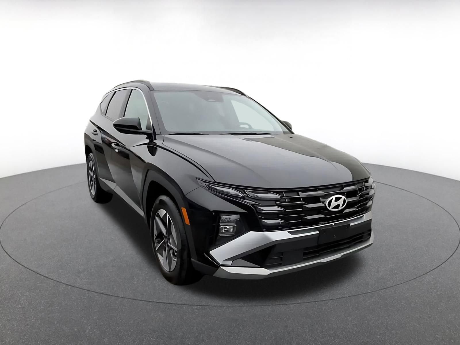 Thumbnail: 2025 Hyundai Tucson - 3