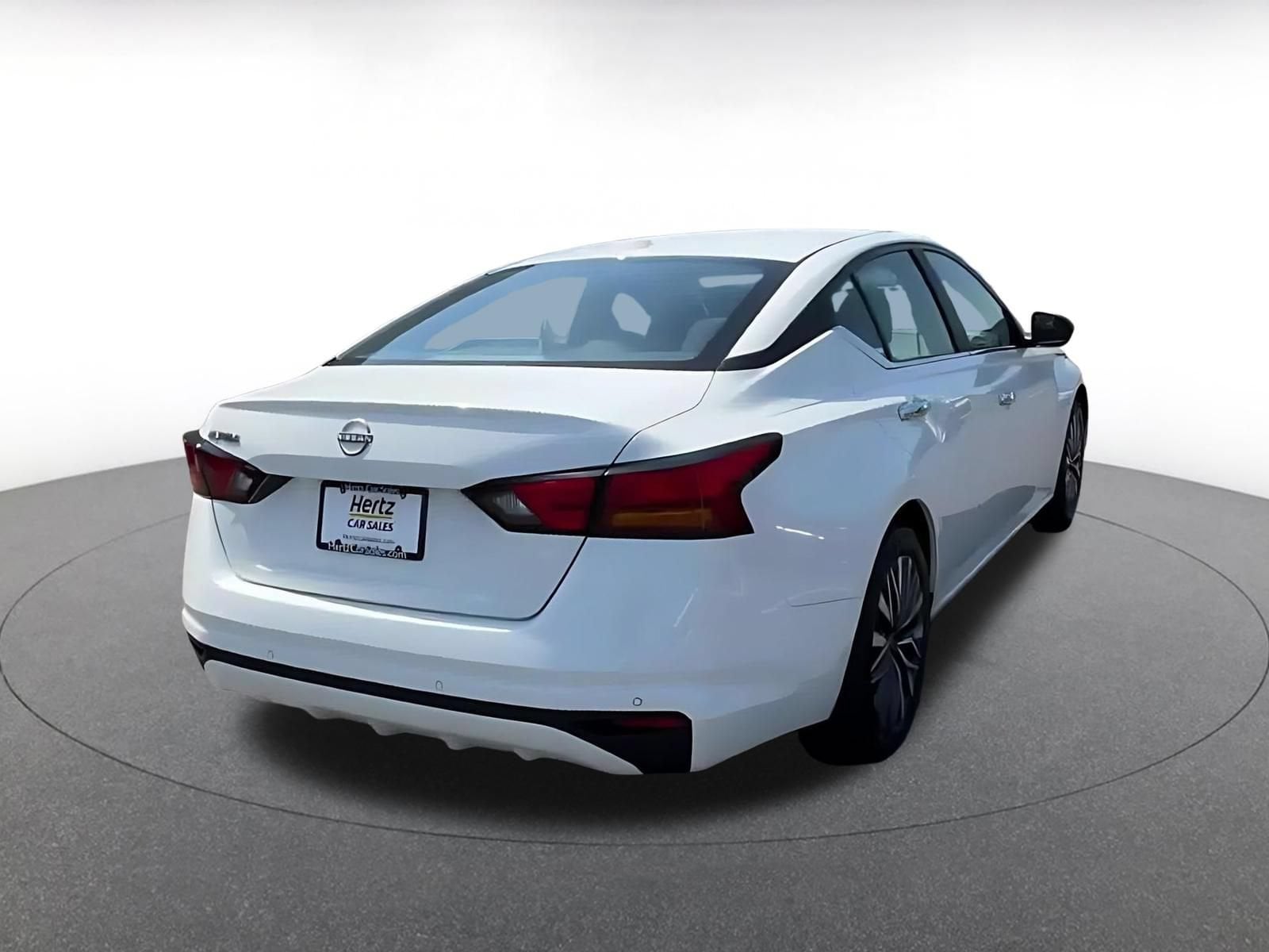Thumbnail: 2025 Nissan Altima - 13