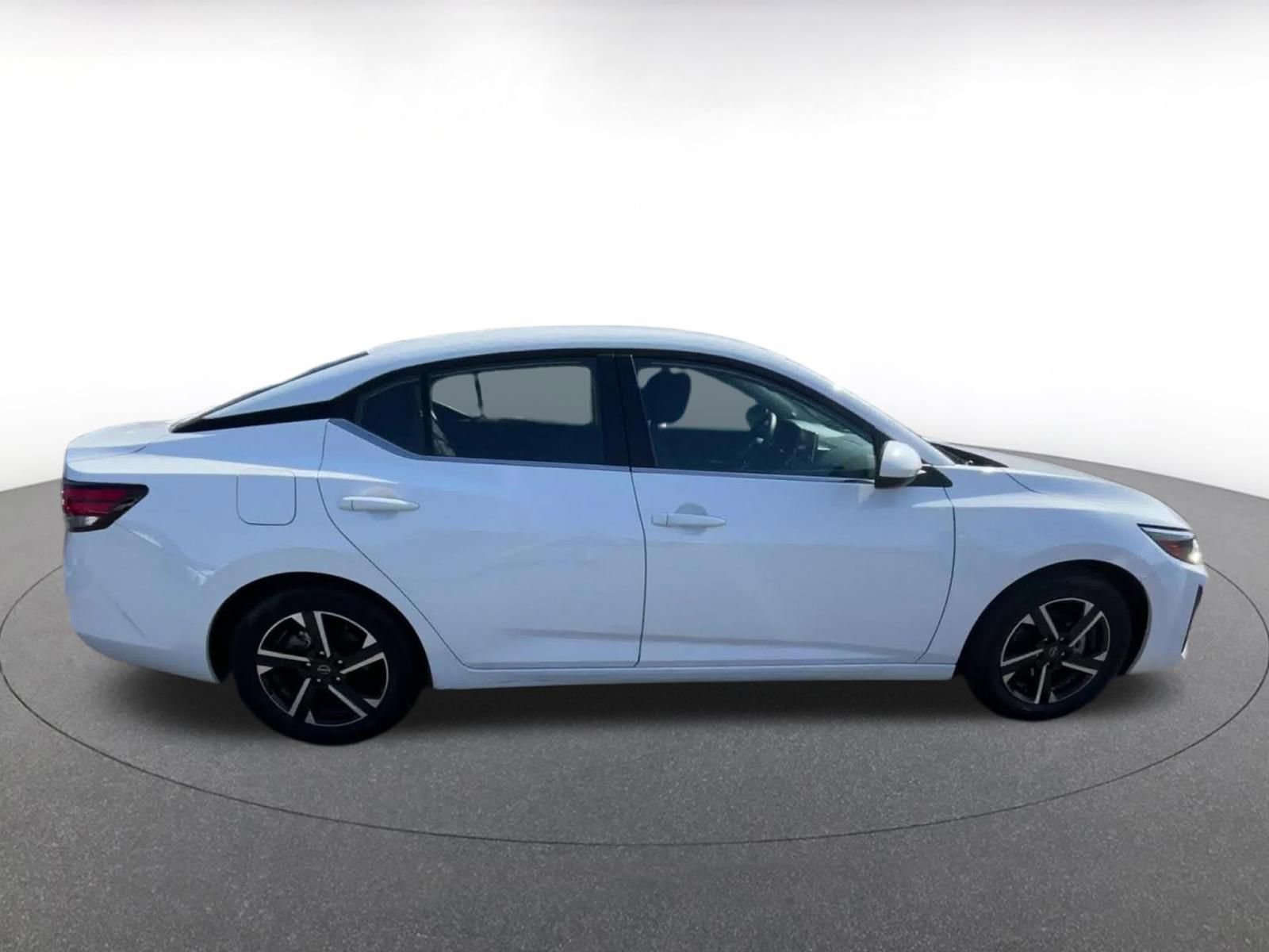 Thumbnail: 2025 Nissan Sentra - 16