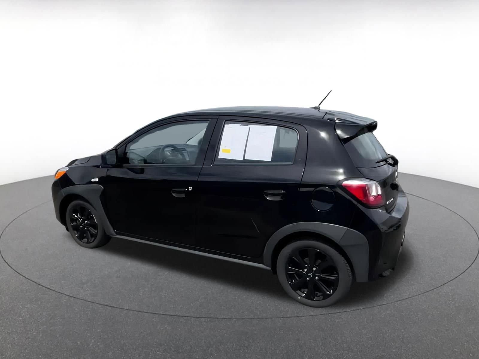 Thumbnail: 2024 Mitsubishi Mirage - 10