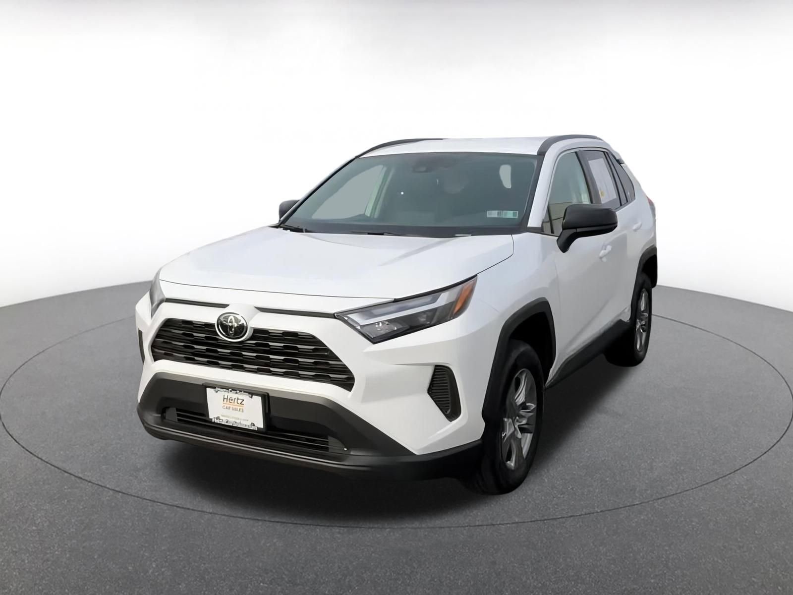 Thumbnail: 2025 Toyota RAV4 - 6