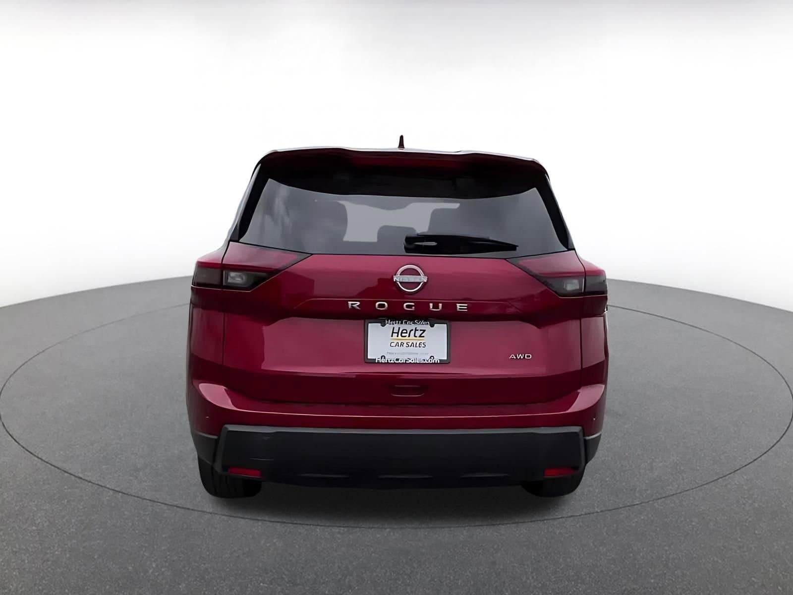 Thumbnail: 2025 Nissan Rogue - 12
