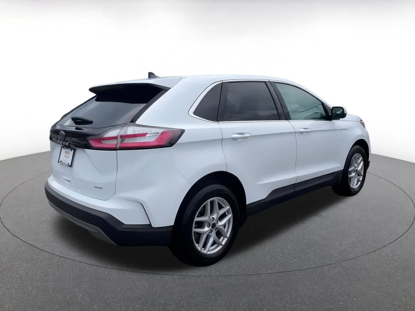 Thumbnail: 2023 Ford Edge - 15