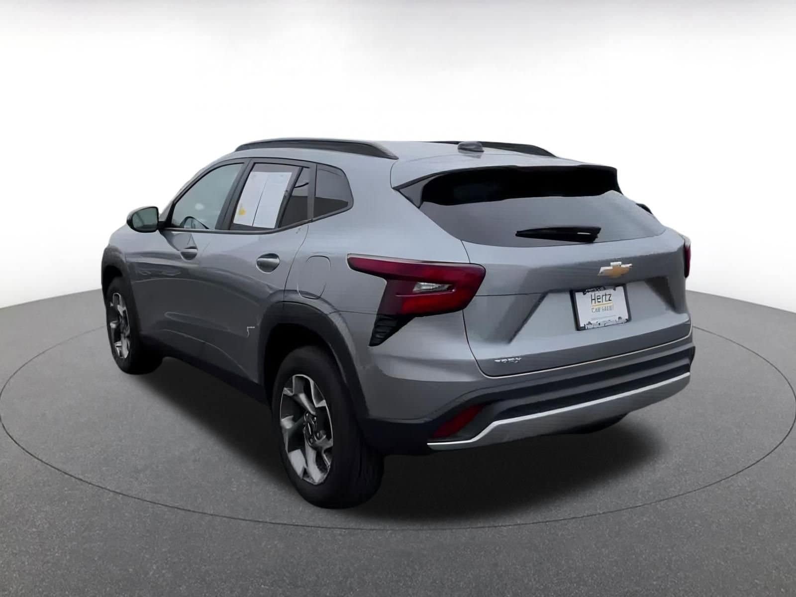 Thumbnail: 2025 Chevrolet Trax - 11