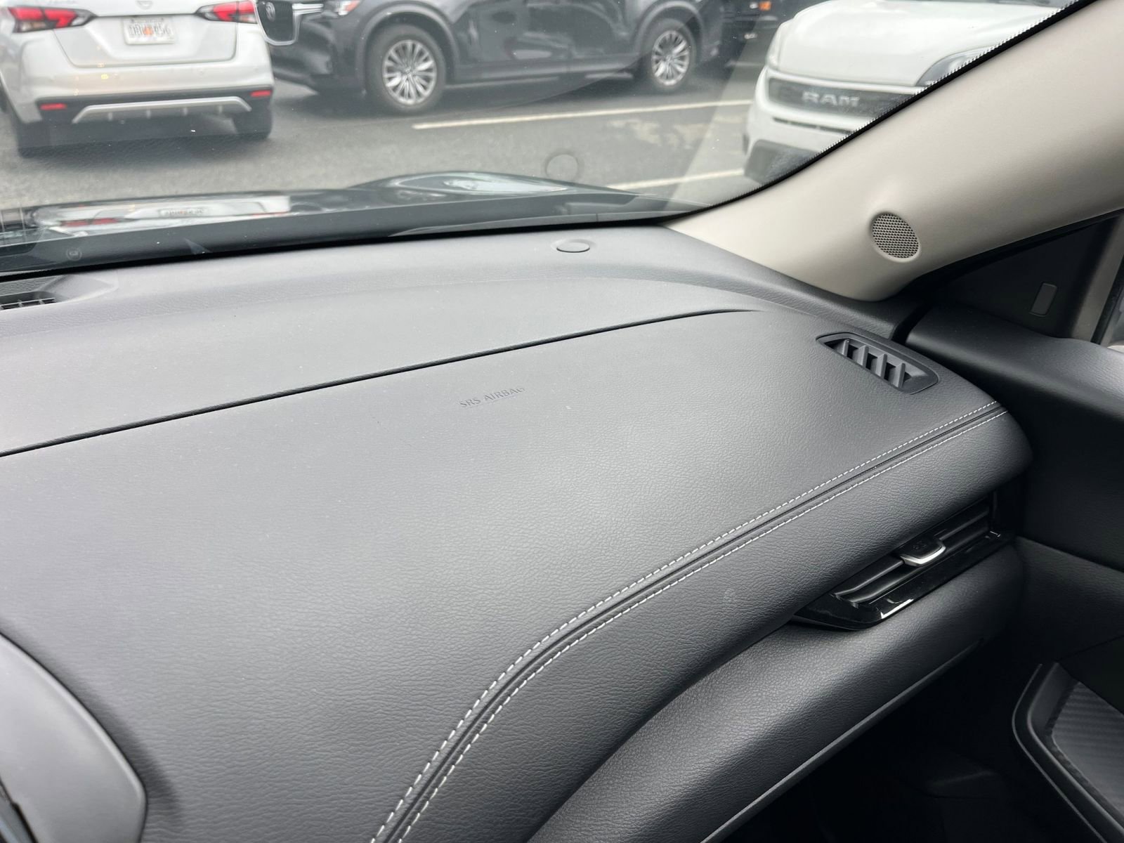 Thumbnail: 2025 Nissan Sentra - 34