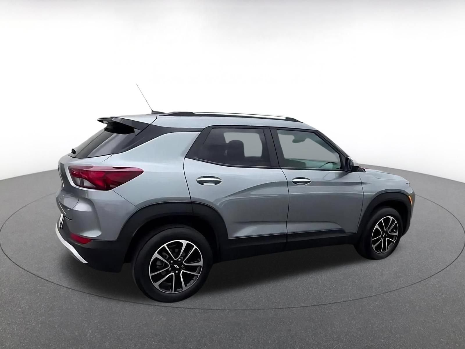Thumbnail: 2025 Chevrolet TrailBlazer - 13