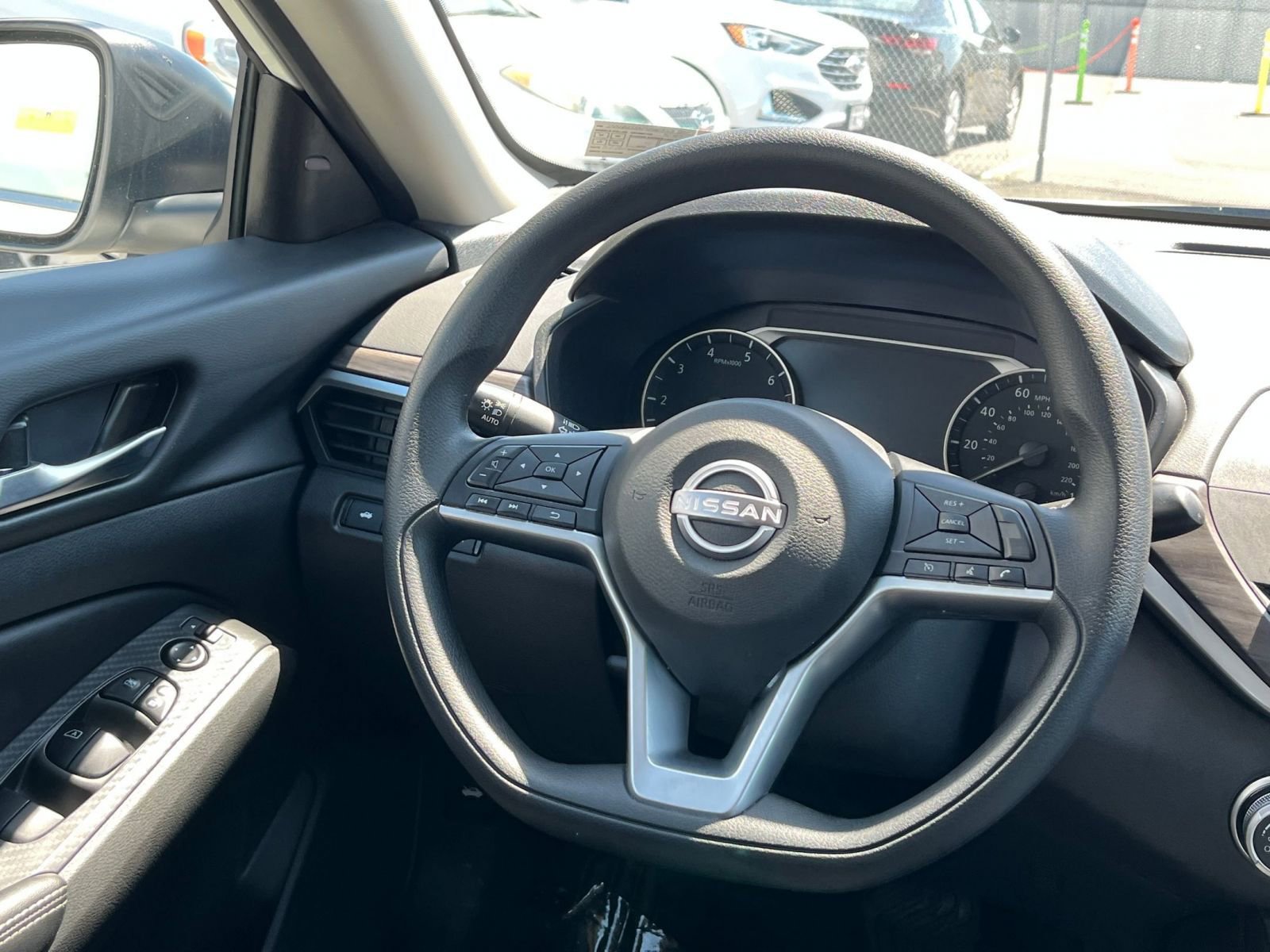 Thumbnail: 2025 Nissan Altima - 29