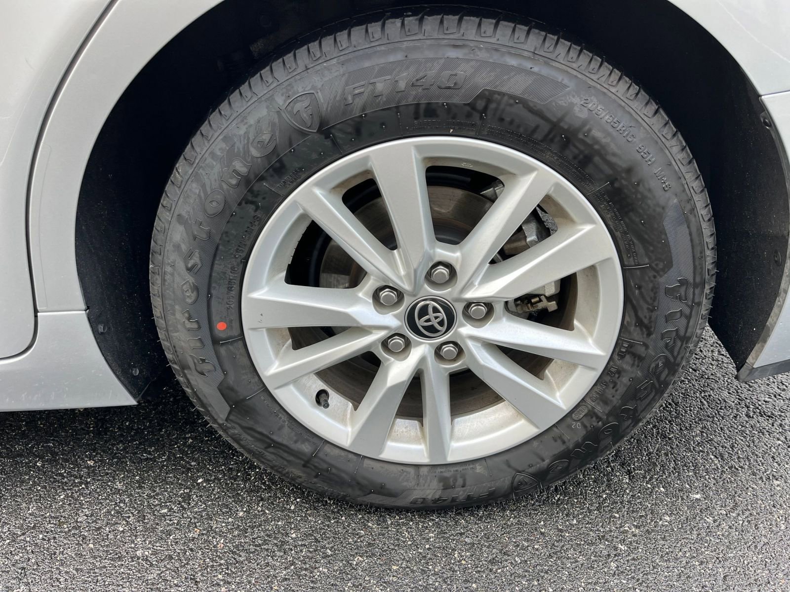 Thumbnail: 2025 Toyota Camry - 30