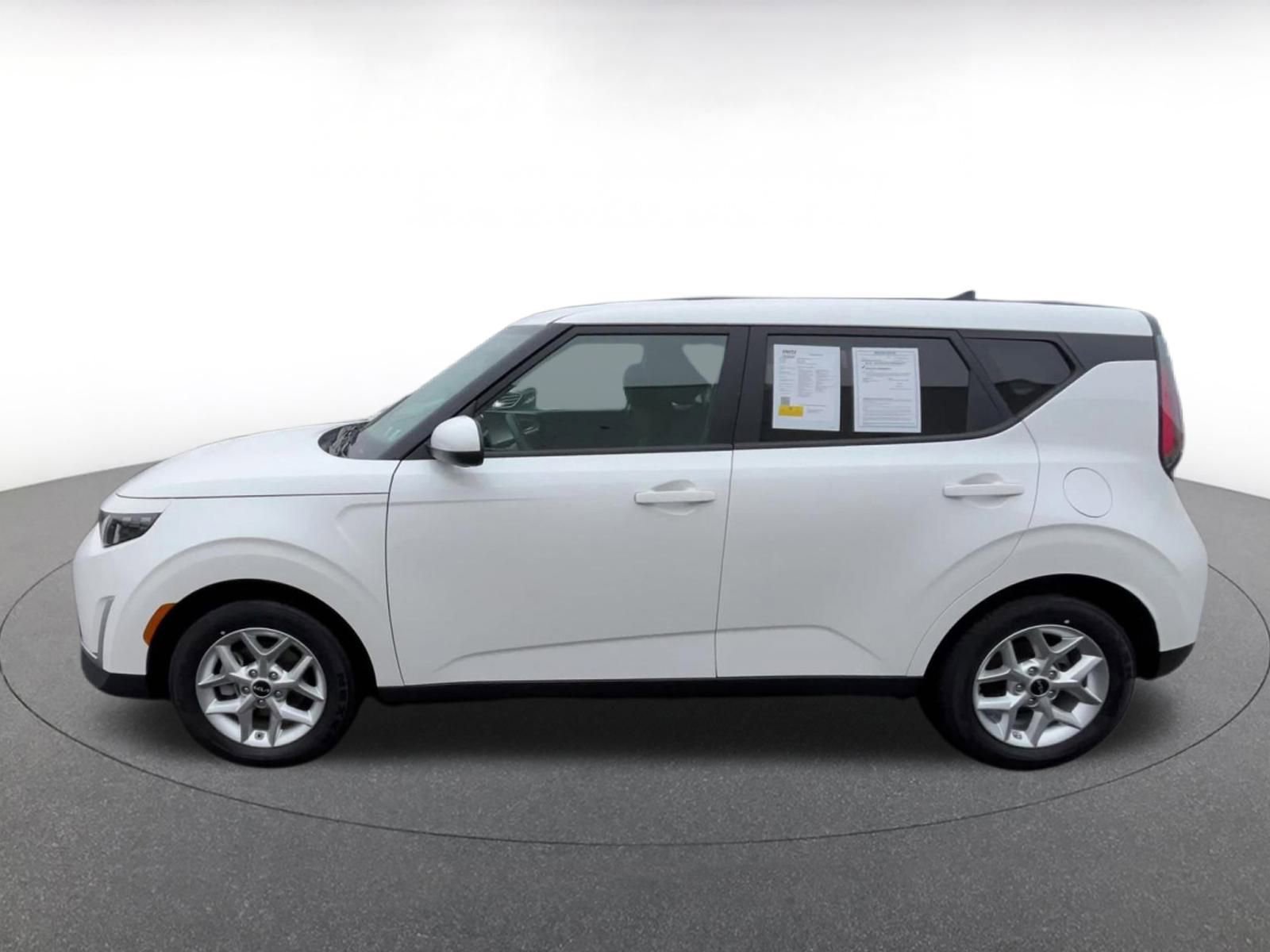 Thumbnail: 2025 Kia Soul - 8