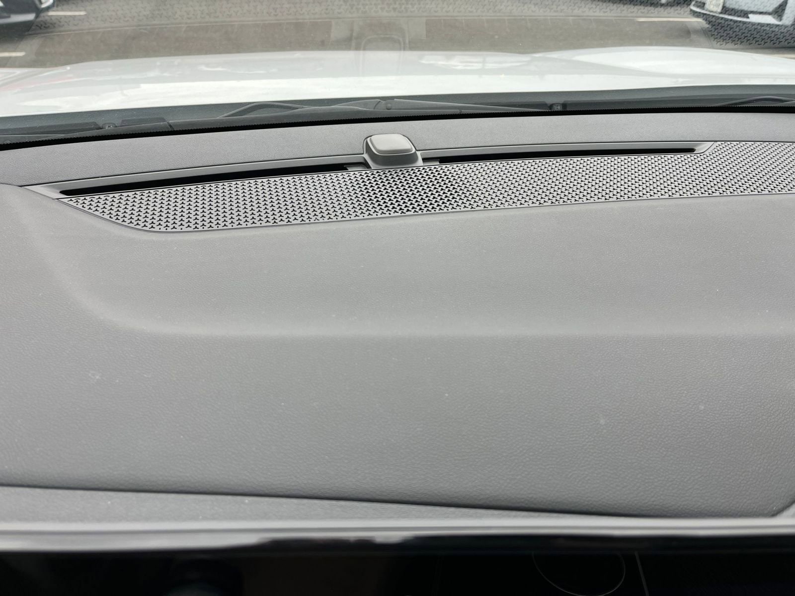 Thumbnail: 2025 Chevrolet Equinox - 18