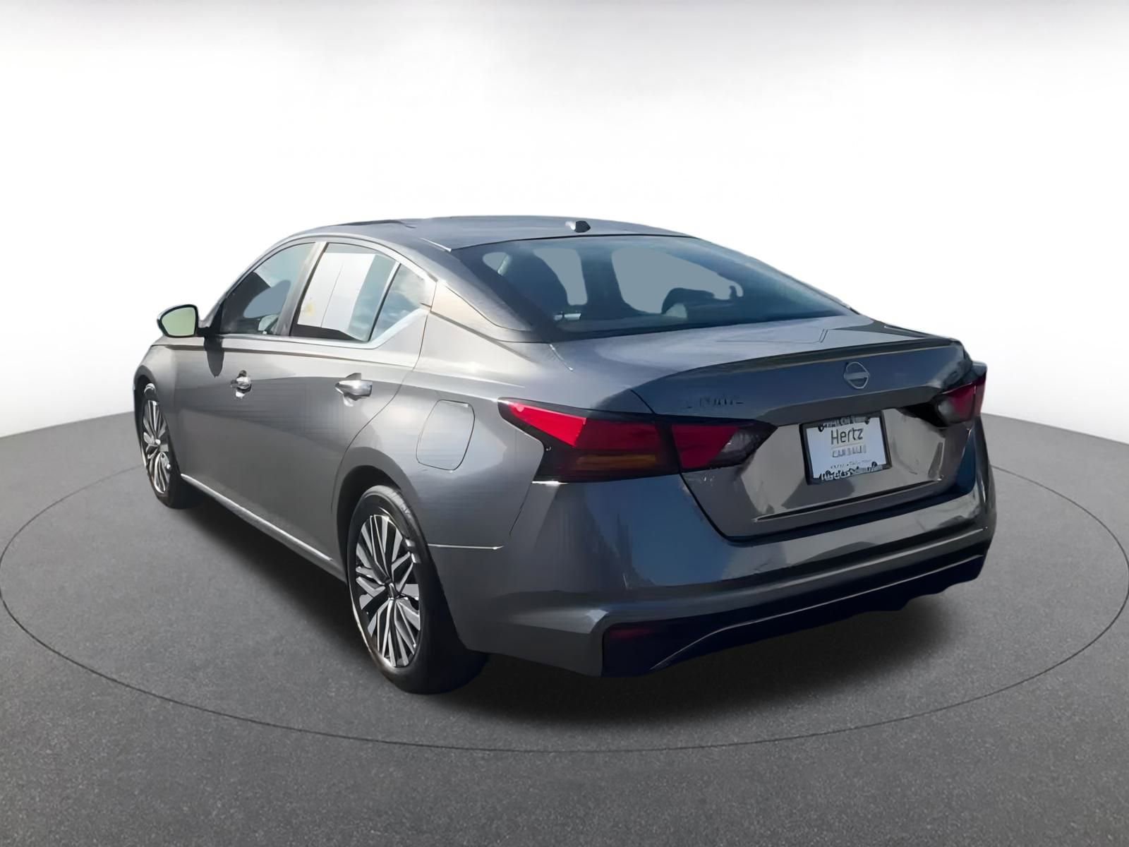 Thumbnail: 2024 Nissan Altima - 11