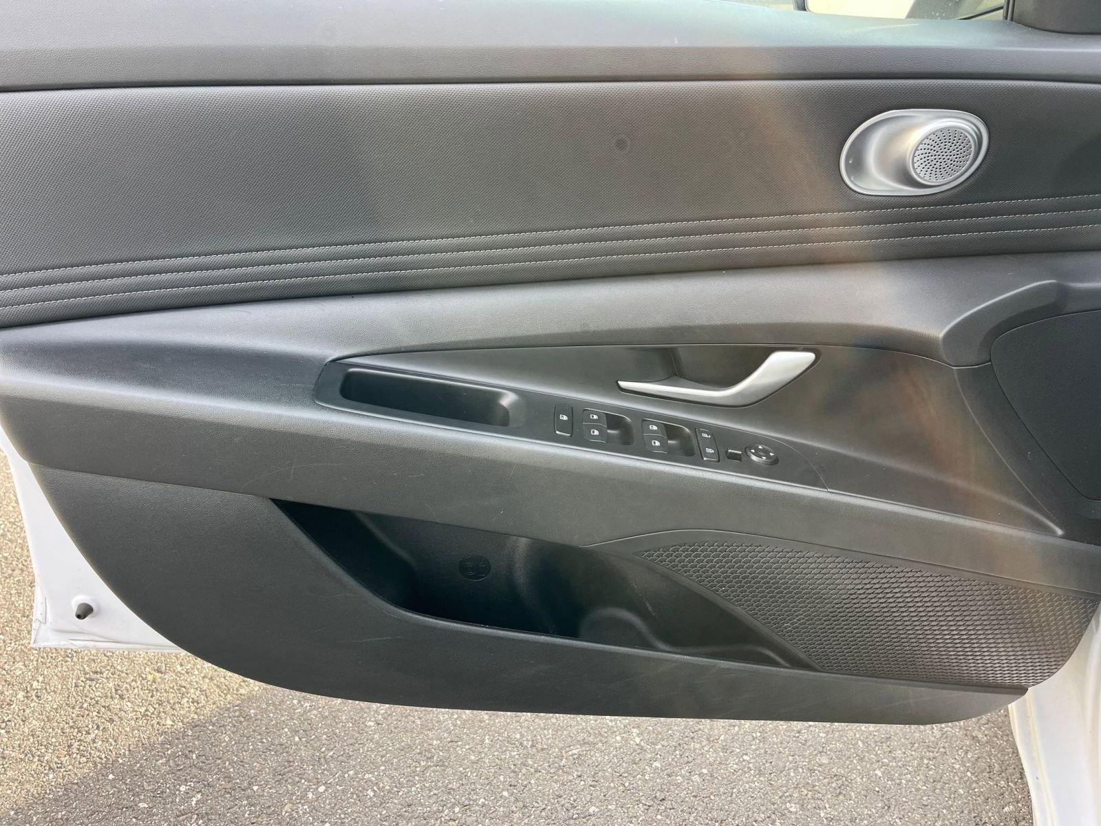 Thumbnail: 2025 Hyundai Elantra - 20