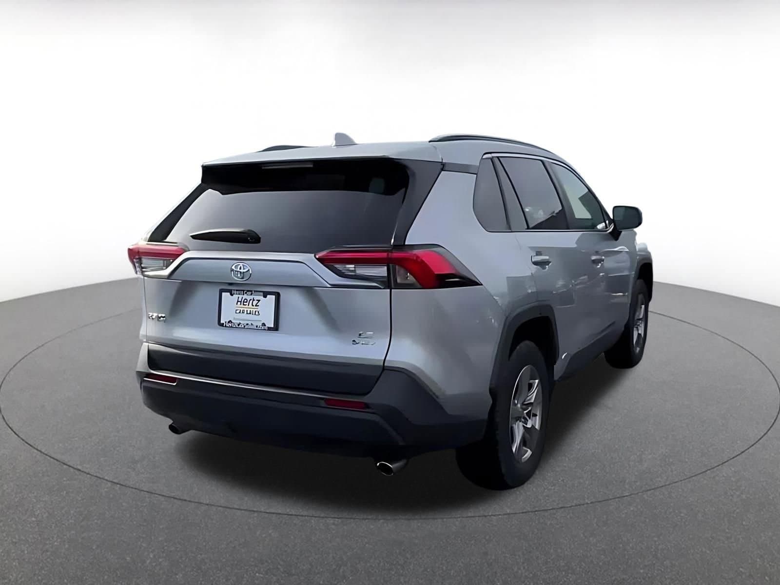 Thumbnail: 2025 Toyota RAV4 - 13