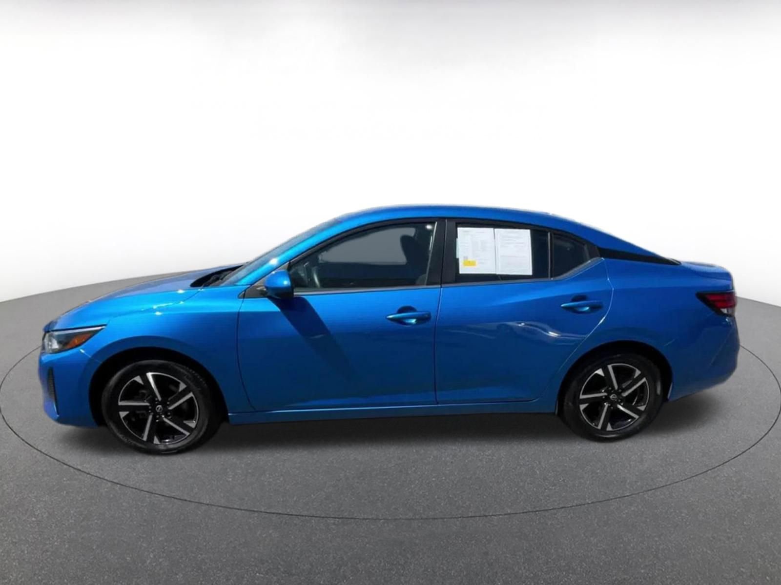 Thumbnail: 2025 Nissan Sentra - 8