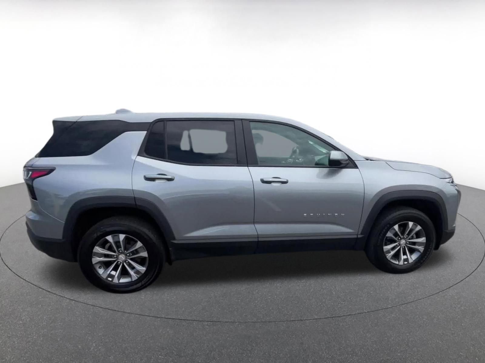 Thumbnail: 2025 Chevrolet Equinox - 16