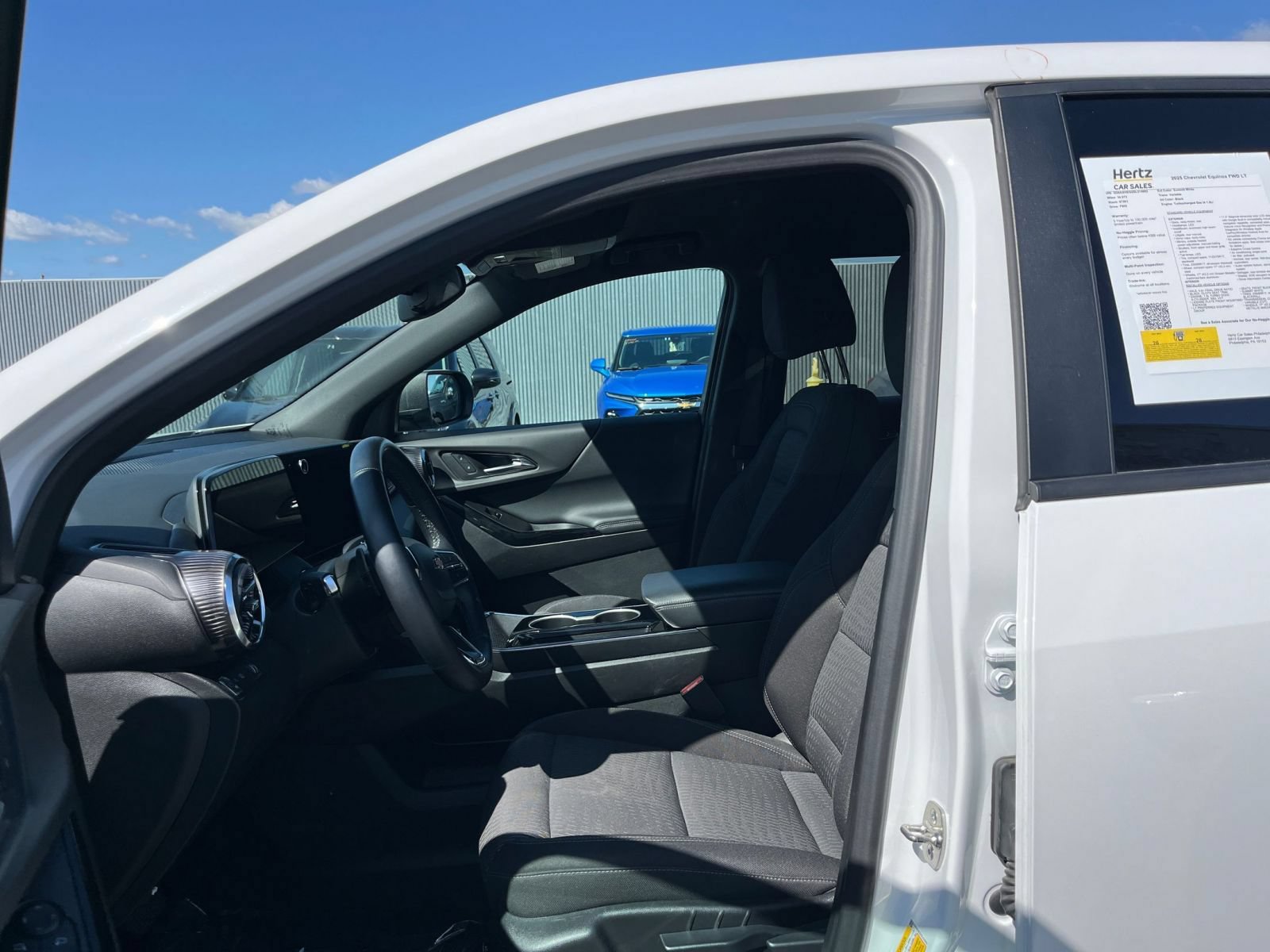 Thumbnail: 2025 Chevrolet Equinox - 26