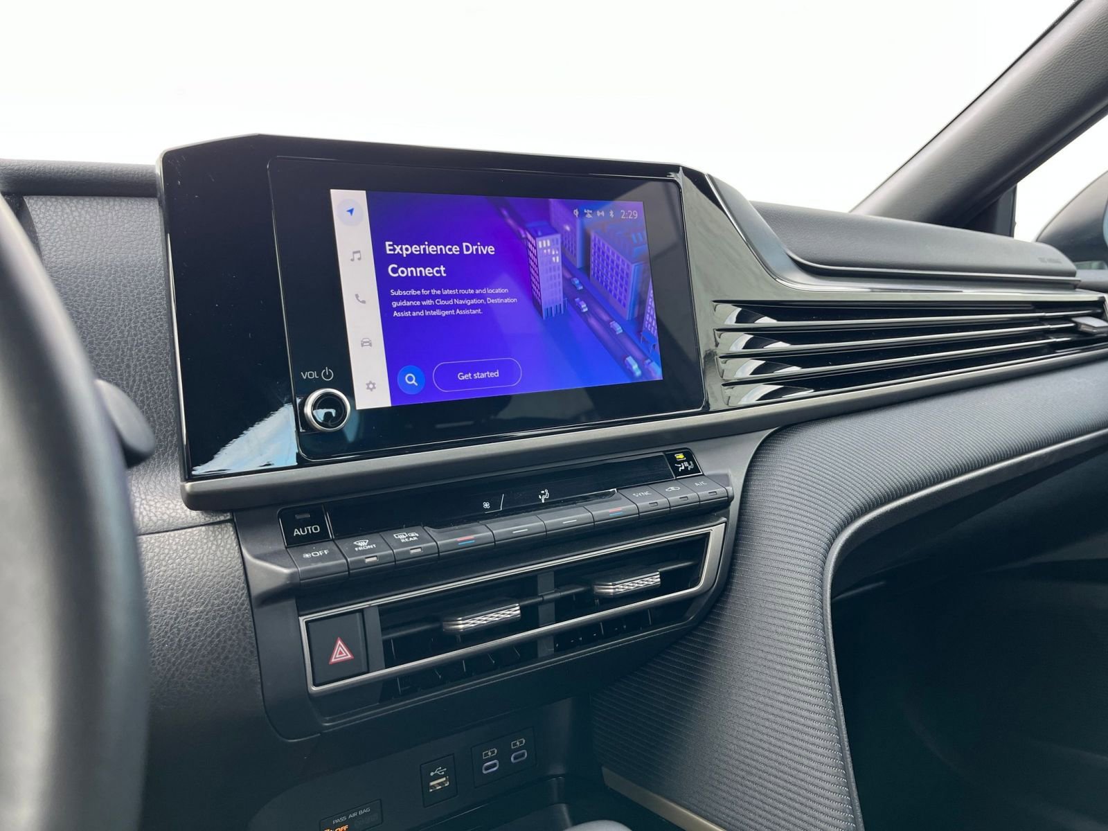 Thumbnail: 2025 Toyota Camry - 21