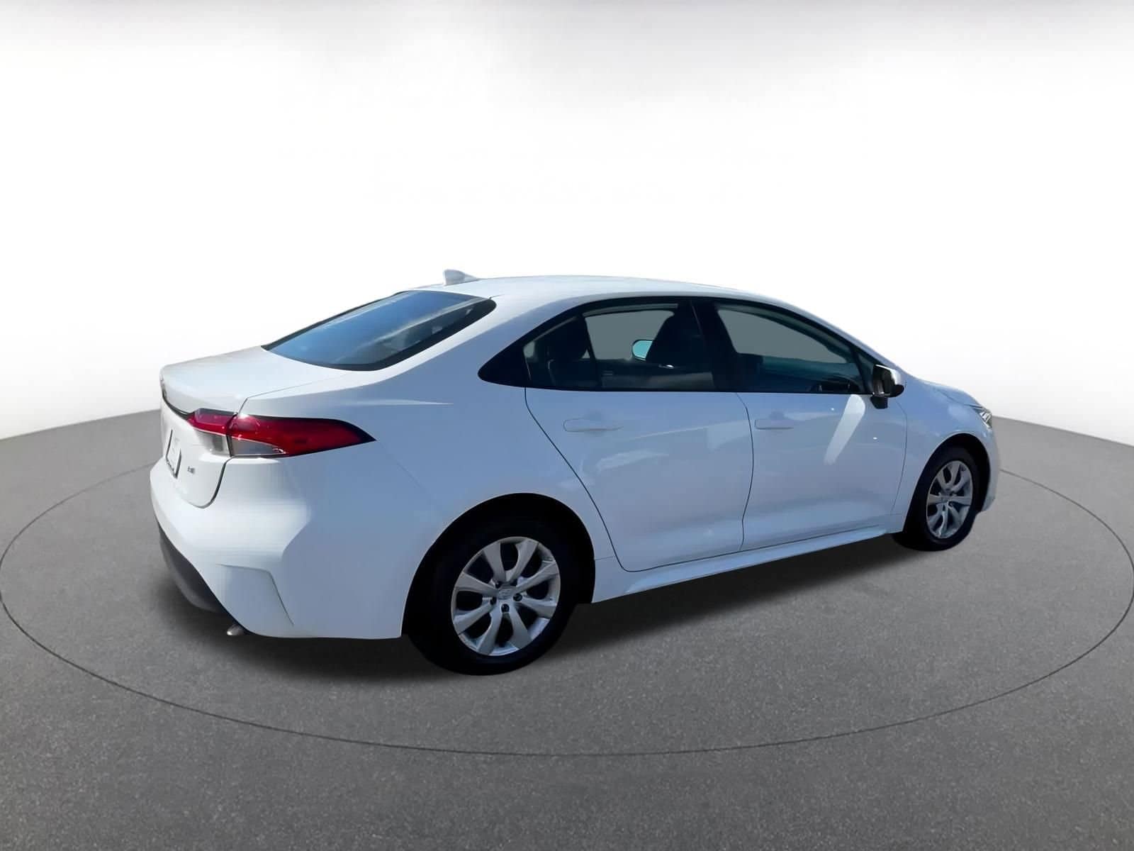 Thumbnail: 2024 Toyota Corolla - 15