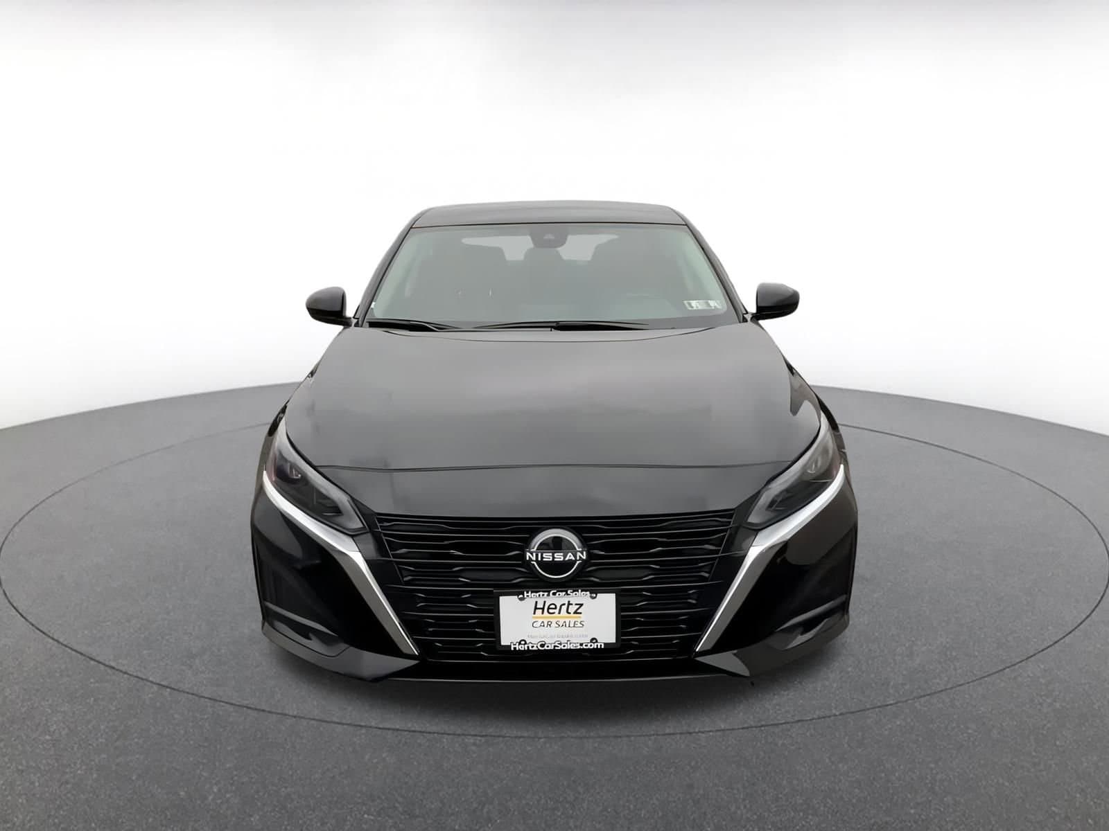 Thumbnail: 2024 Nissan Altima - 5
