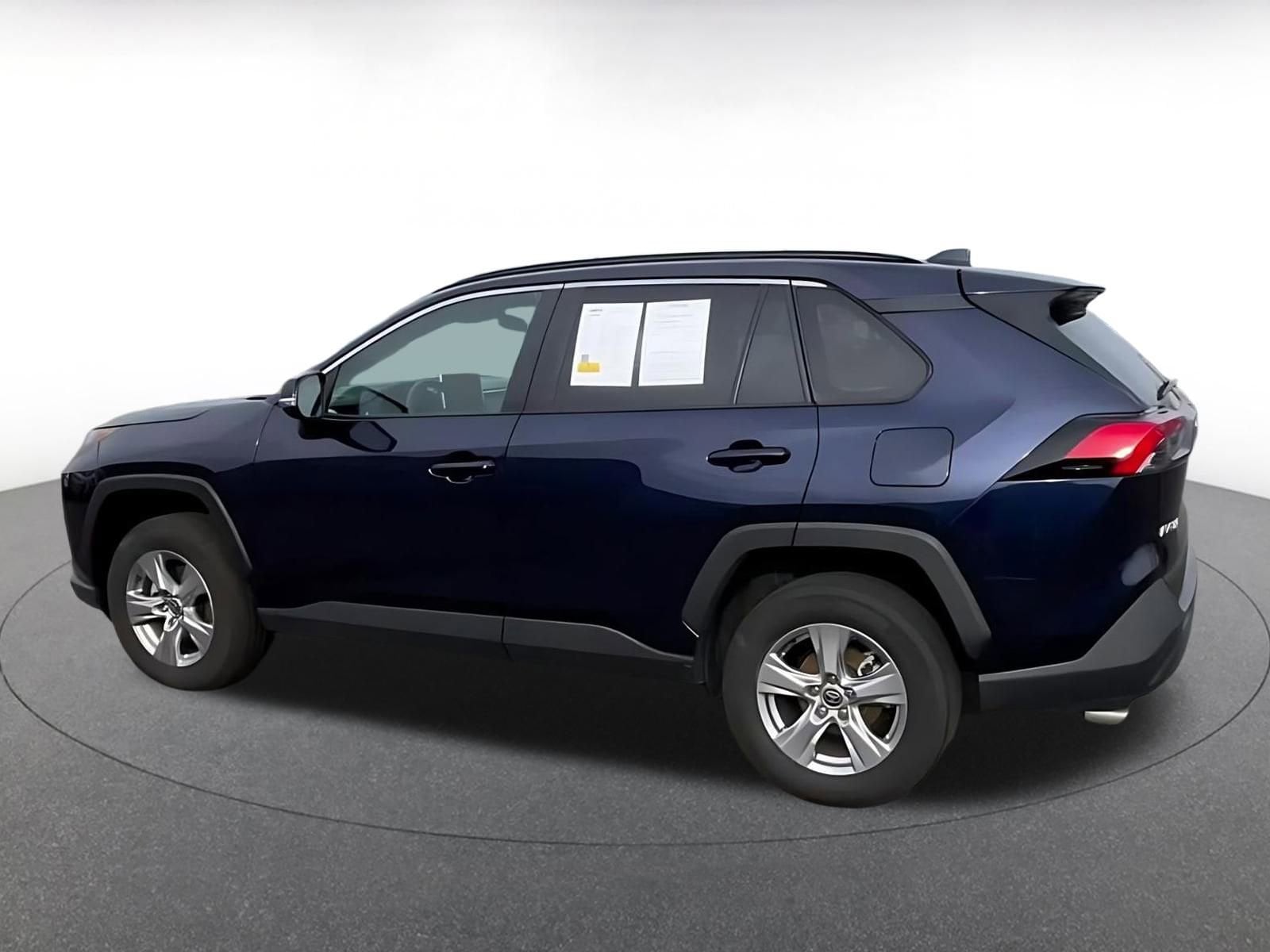 Thumbnail: 2025 Toyota RAV4 - 10