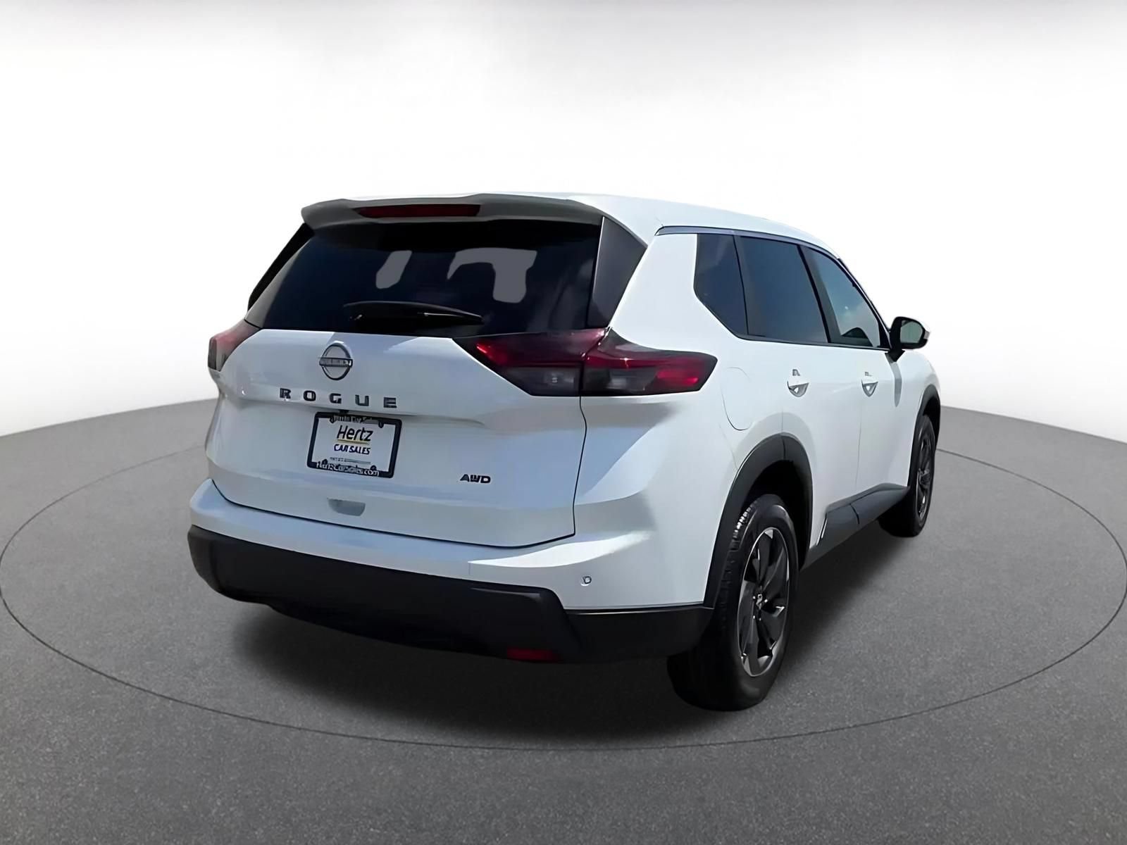 Thumbnail: 2025 Nissan Rogue - 15
