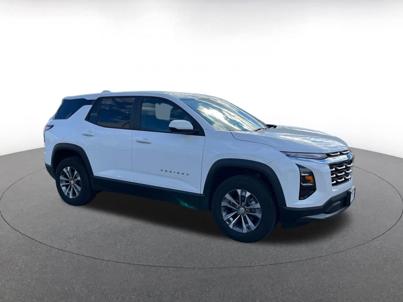 Thumbnail: 2025 Chevrolet Equinox - 1