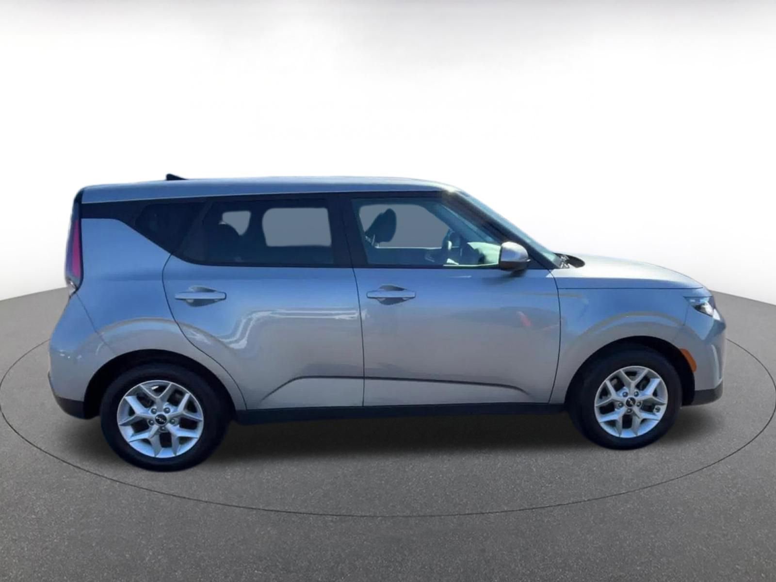 Thumbnail: 2025 Kia Soul - 16