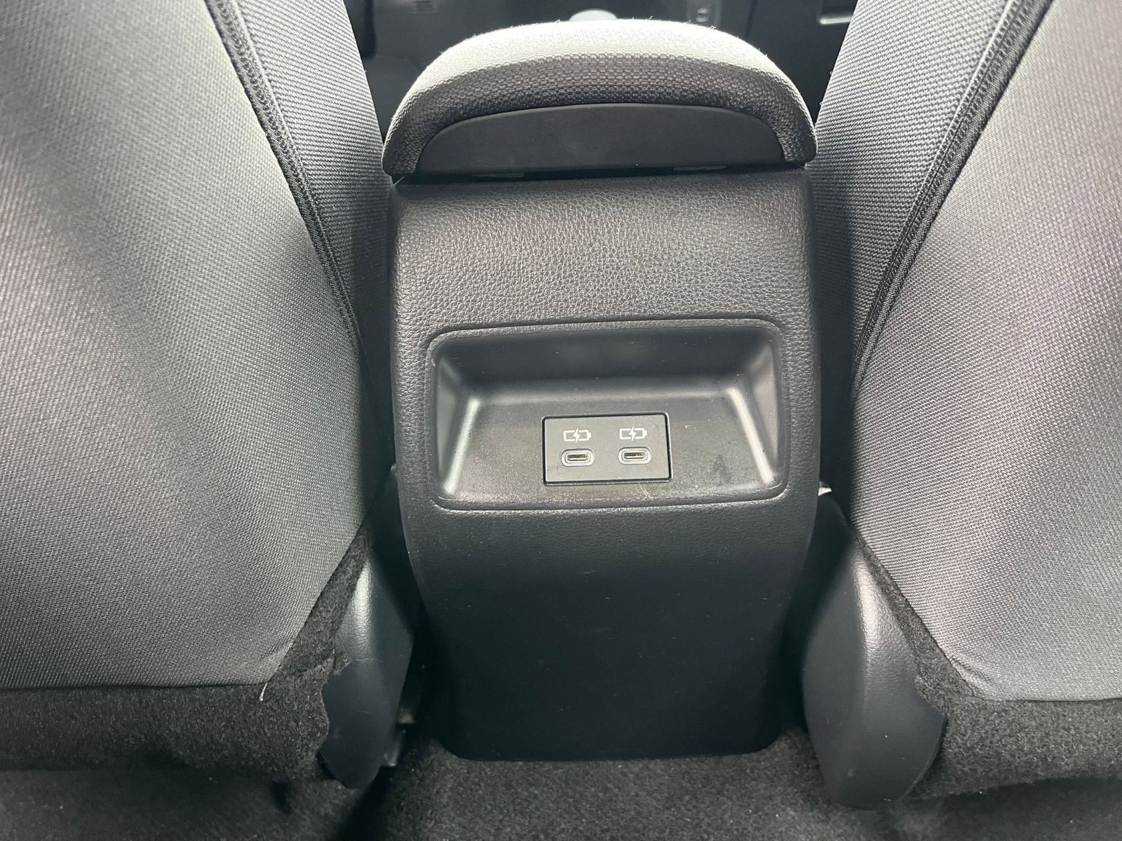 Thumbnail: 2025 Toyota Corolla - 22