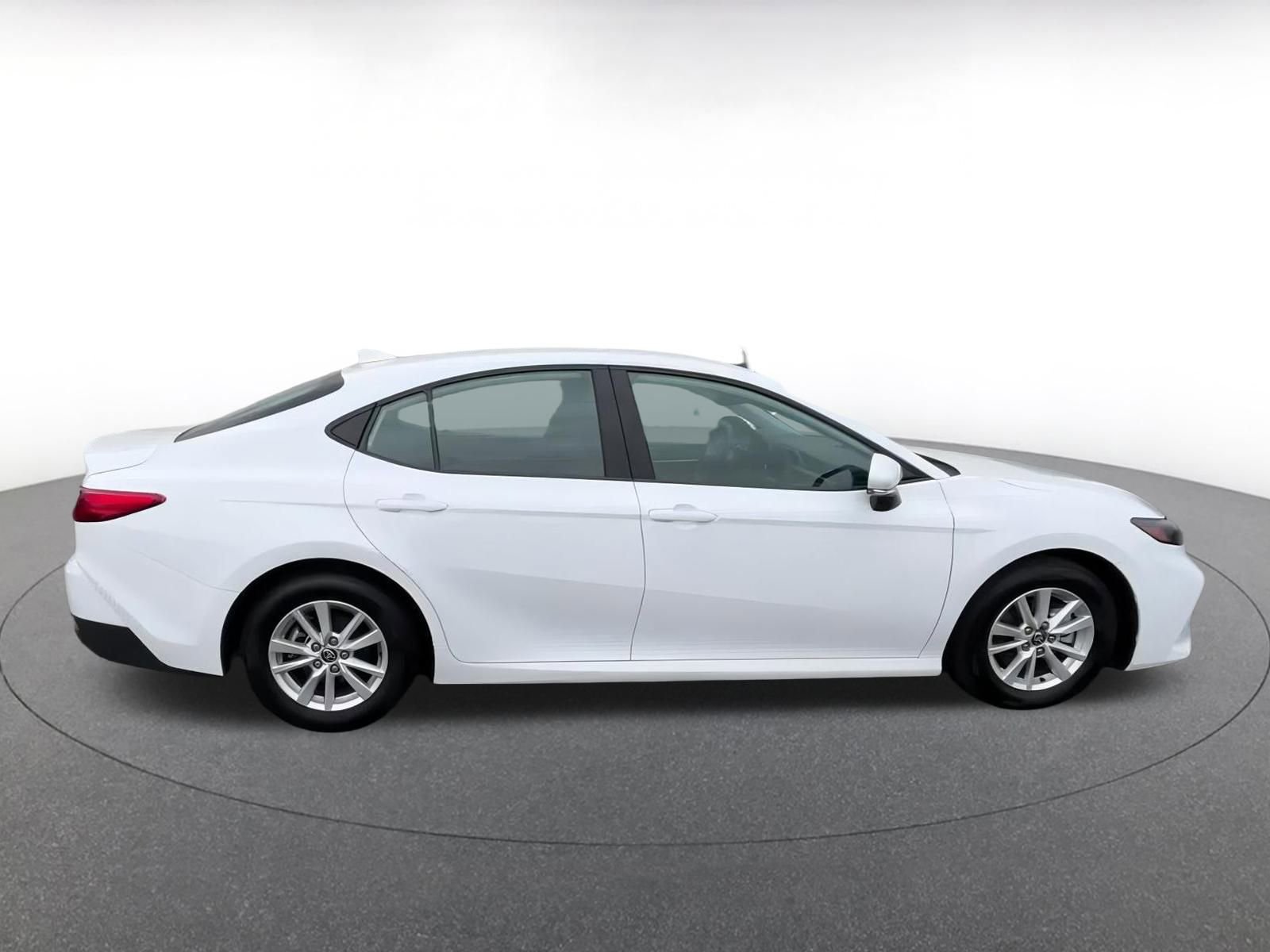 Thumbnail: 2025 Toyota Camry - 16