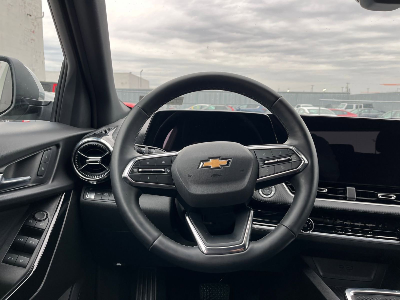 Thumbnail: 2025 Chevrolet Equinox - 27