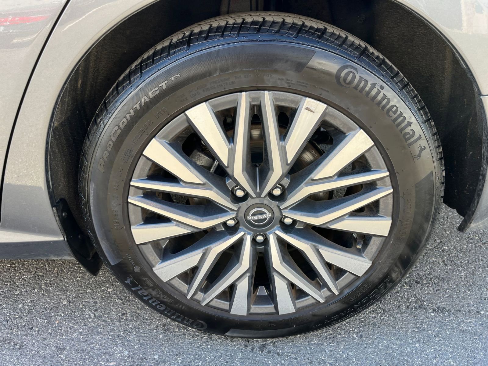 Thumbnail: 2025 Nissan Altima - 31