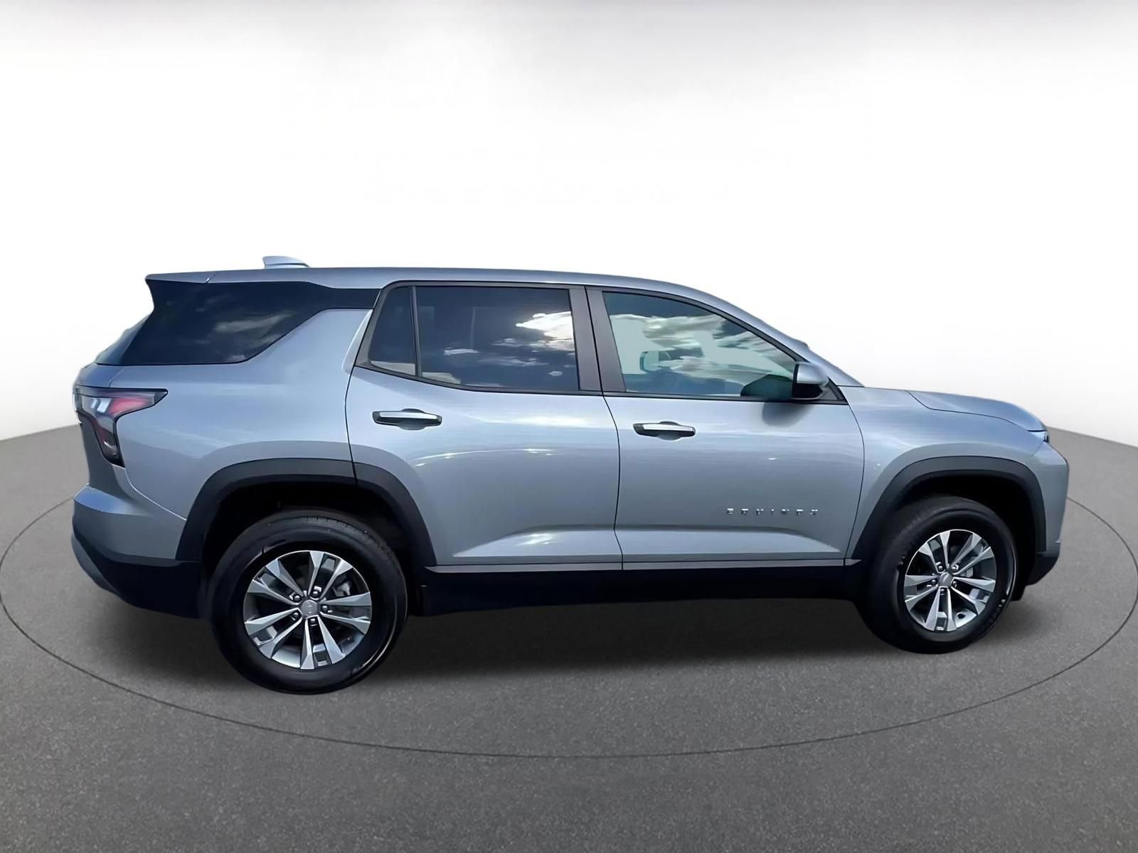 Thumbnail: 2025 Chevrolet Equinox - 16