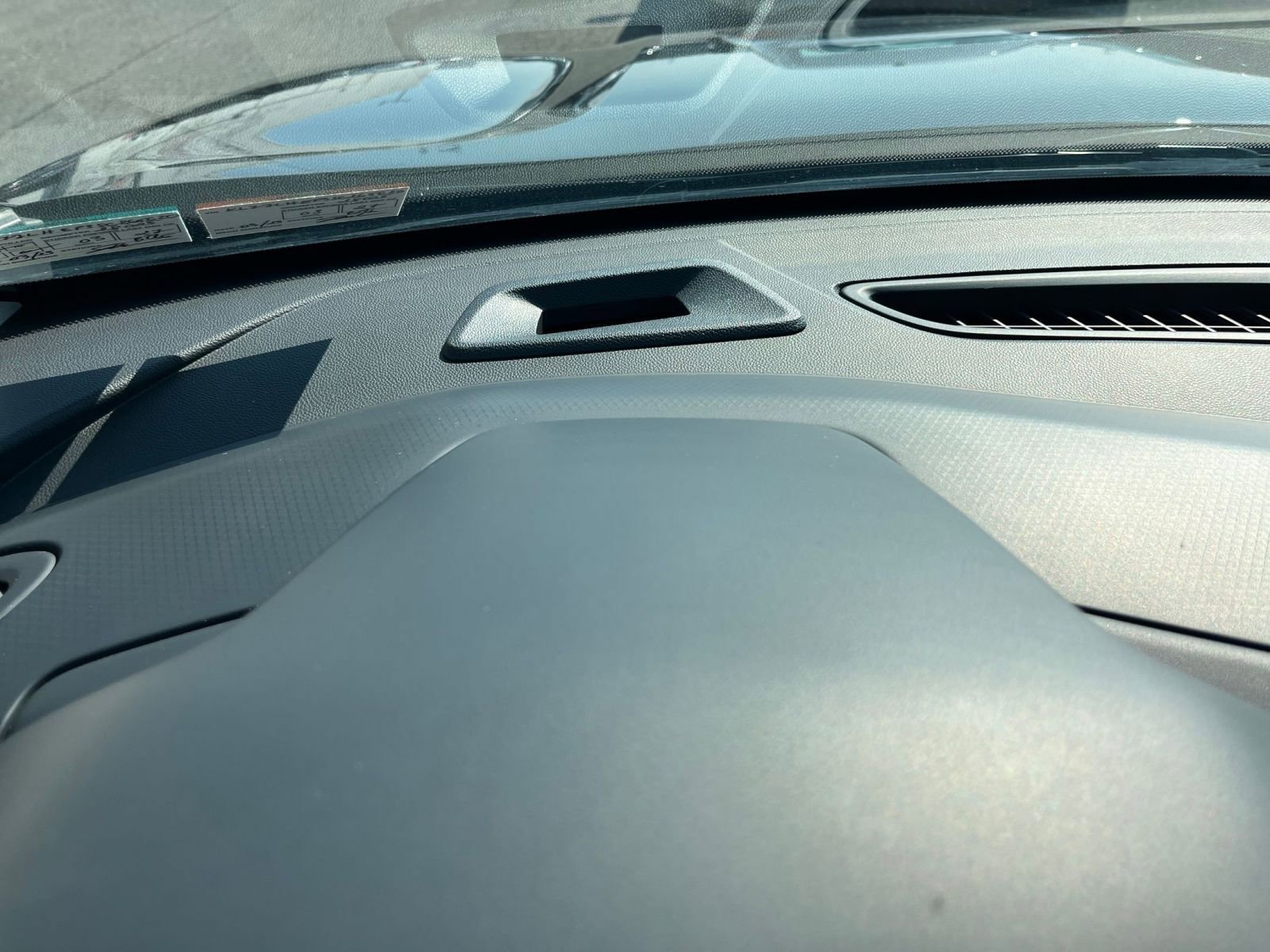 Thumbnail: 2025 Chevrolet Trax - 33