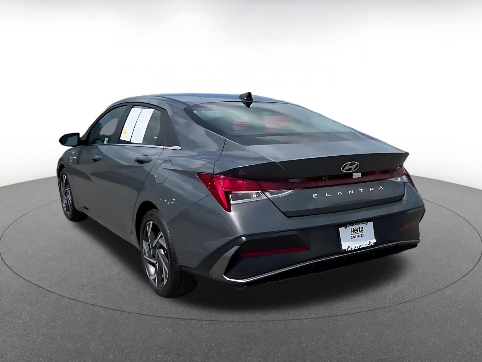 Thumbnail: 2025 Hyundai Elantra - 11