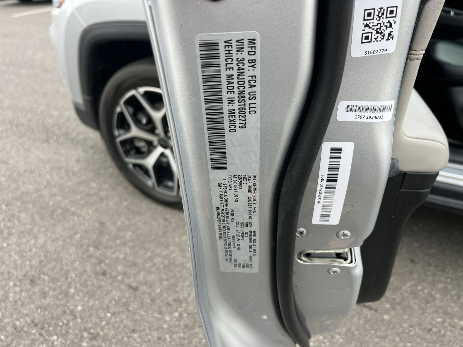 Thumbnail: 2025 Jeep Compass - 30