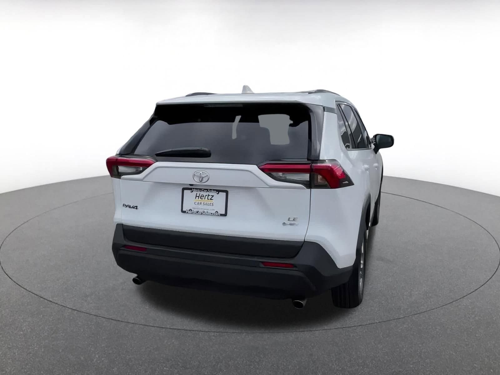 Thumbnail: 2025 Toyota RAV4 - 13