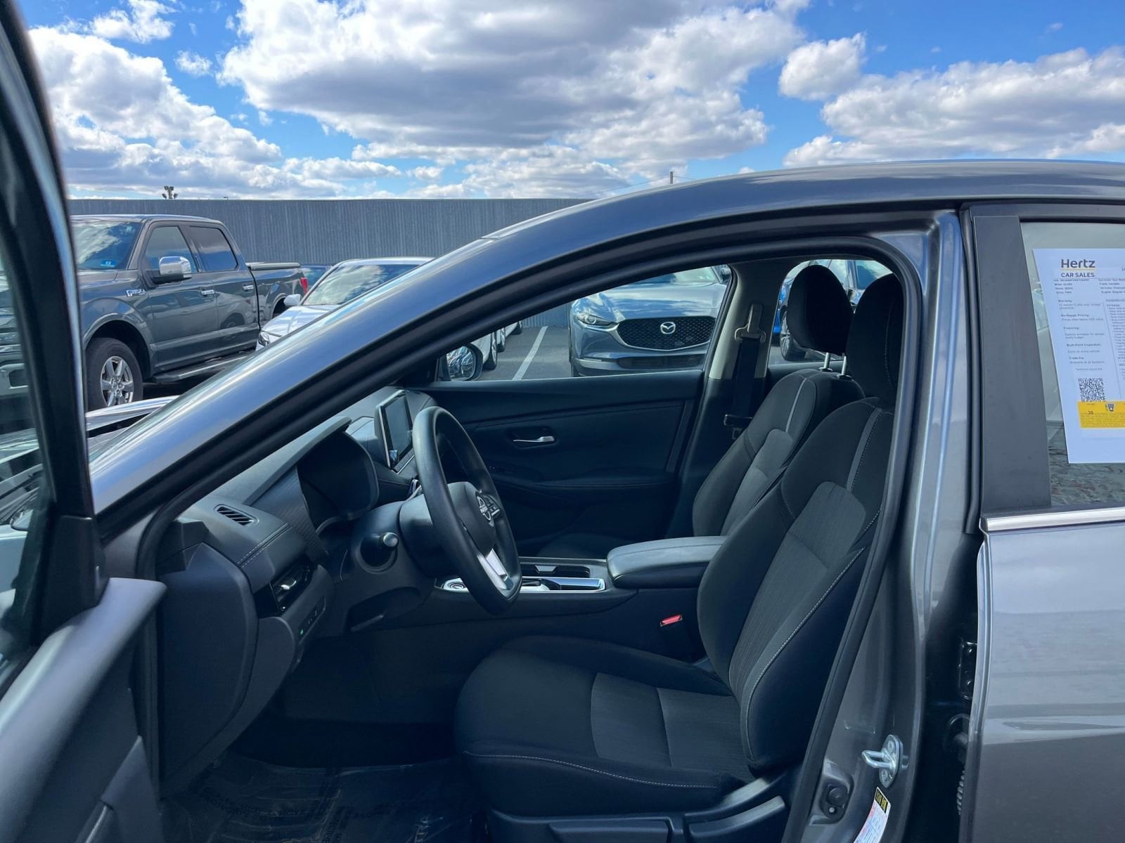 Thumbnail: 2025 Nissan Sentra - 26