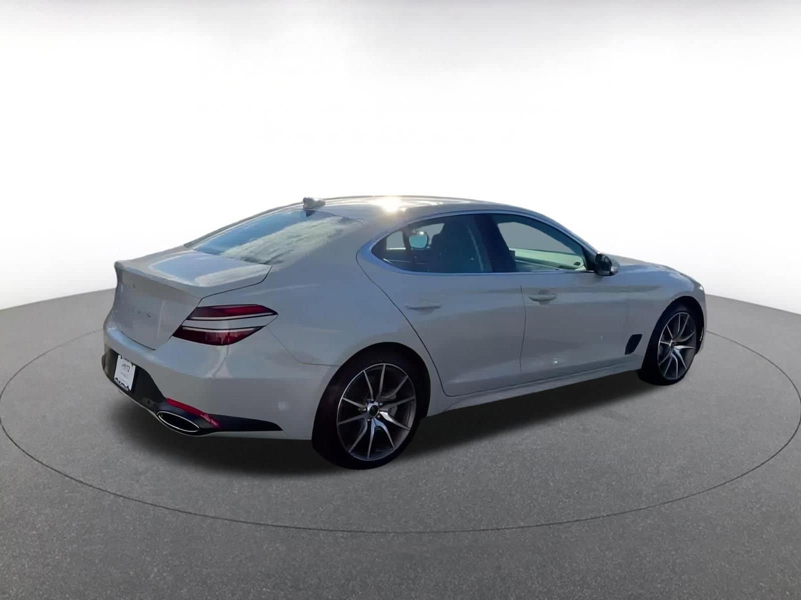 Thumbnail: 2025 Genesis G70 - 15