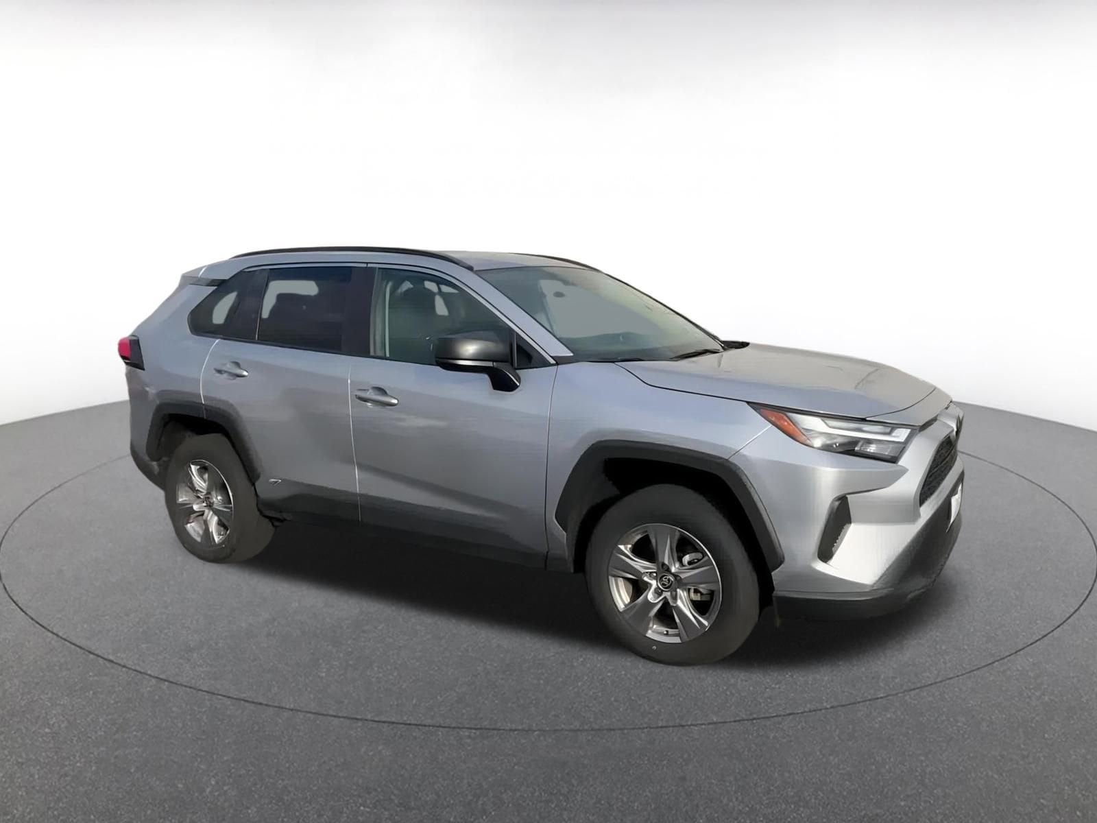 Thumbnail: 2025 Toyota RAV4 - 2