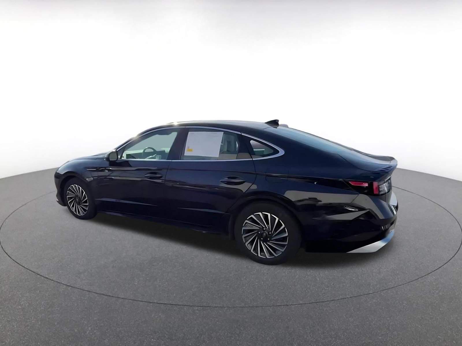 Thumbnail: 2025 Hyundai Sonata - 10
