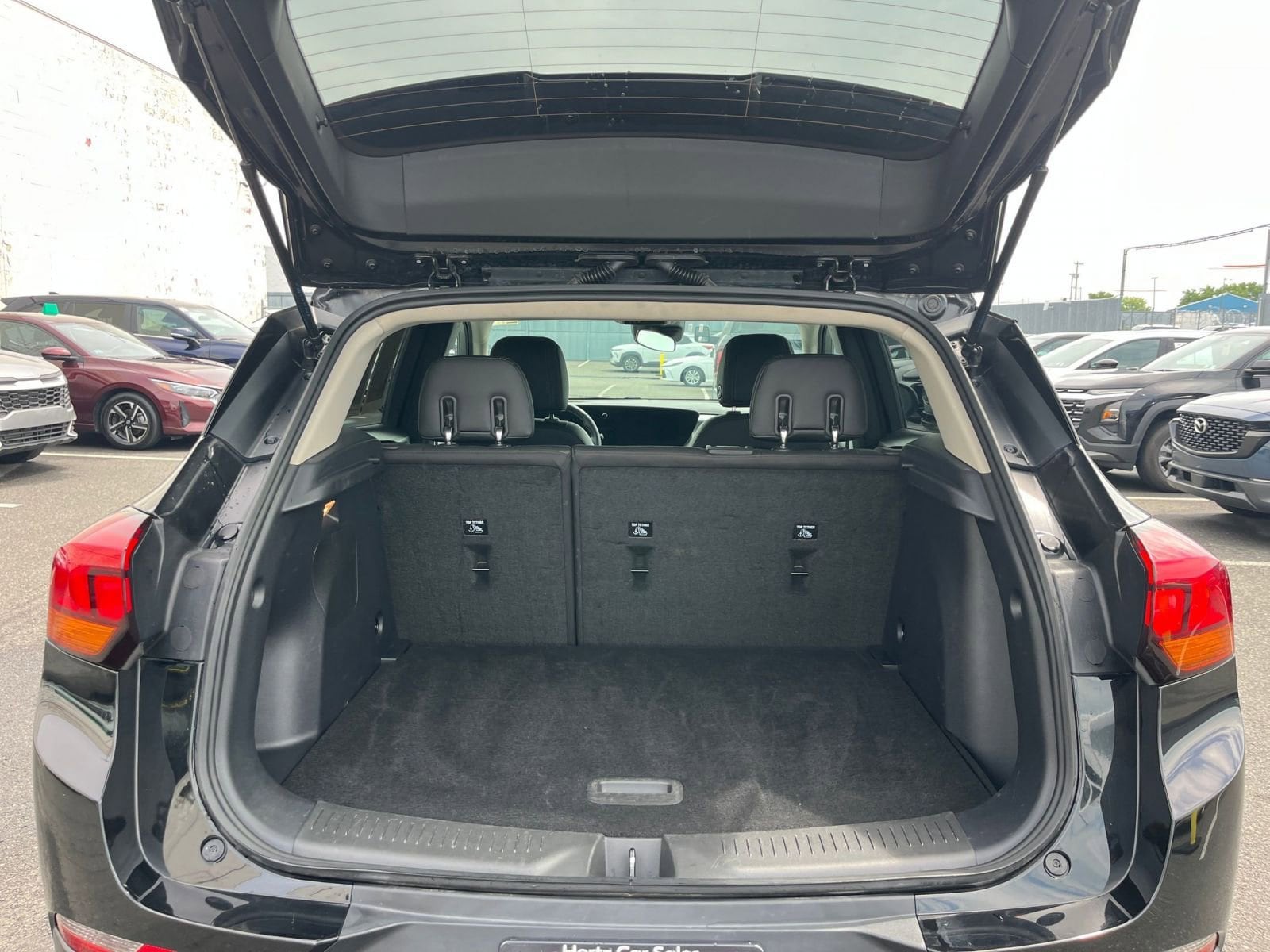 Thumbnail: 2025 Buick Encore GX - 31