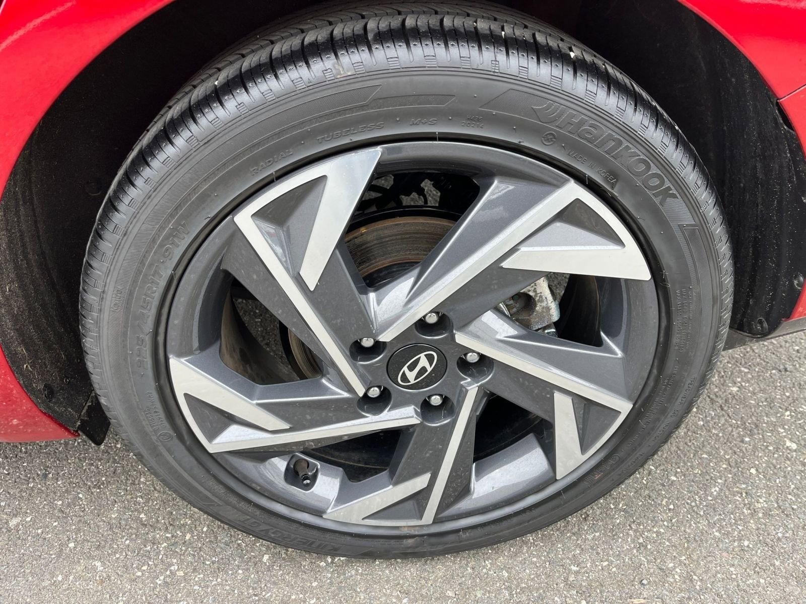 Thumbnail: 2025 Hyundai Elantra - 32