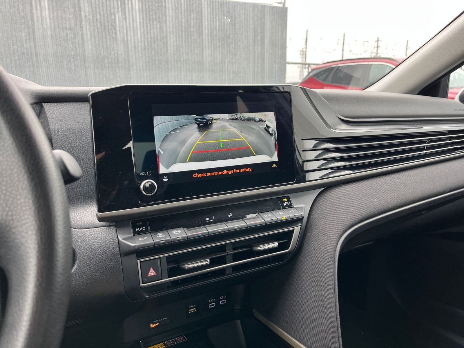 Thumbnail: 2025 Toyota Camry - 21